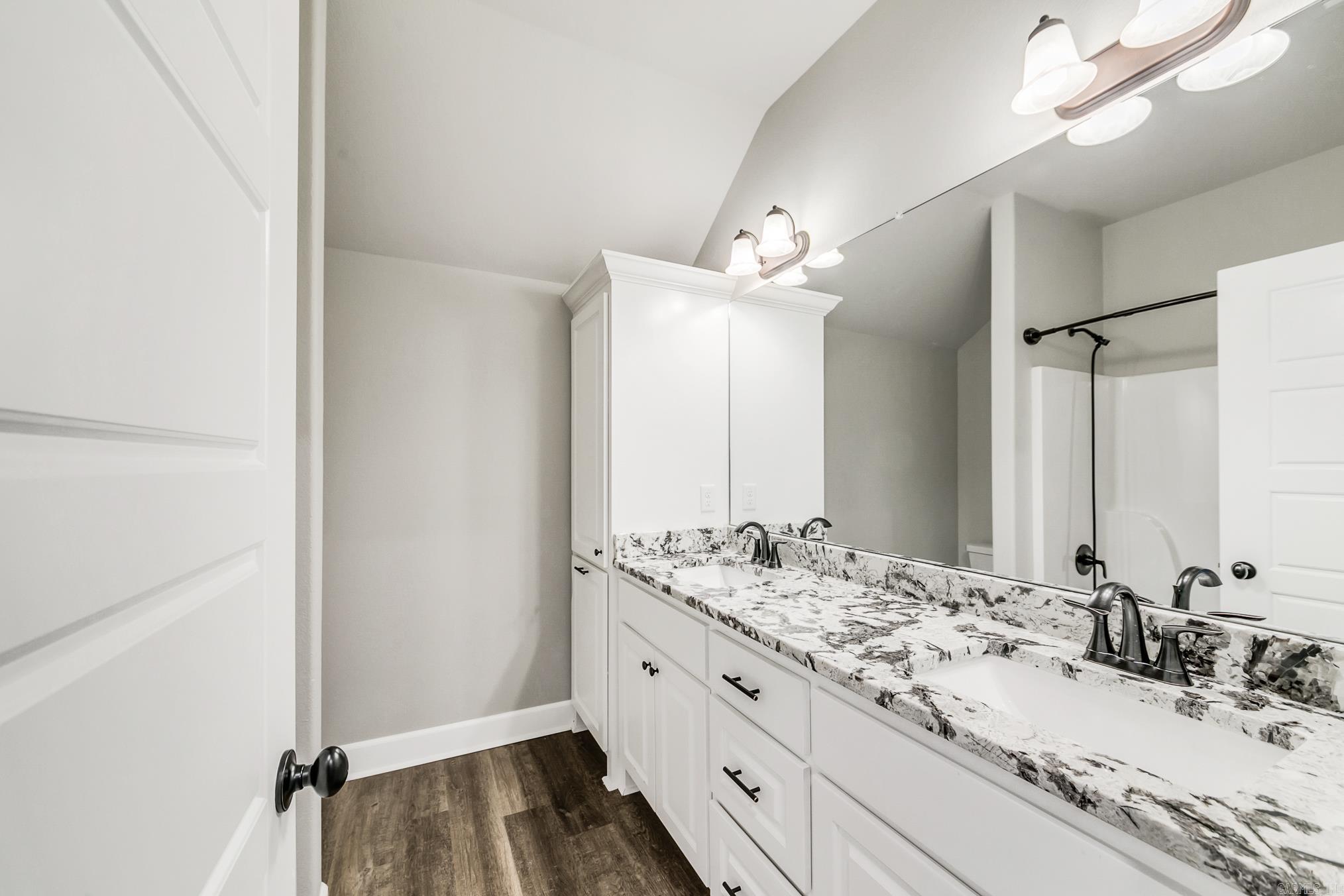 Creekside - Residential Lease