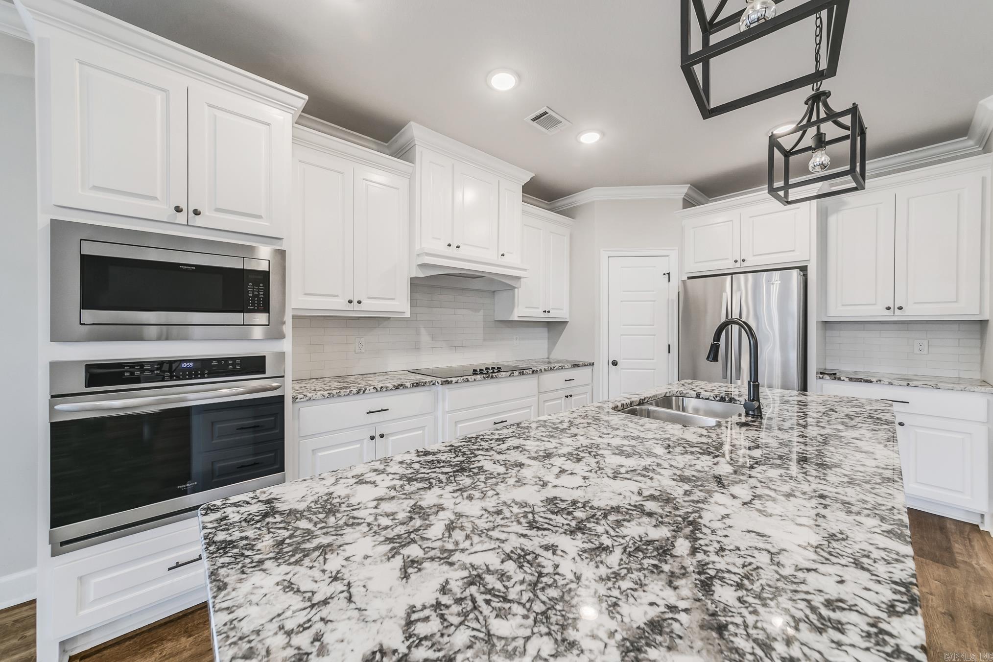 Creekside - Residential Lease