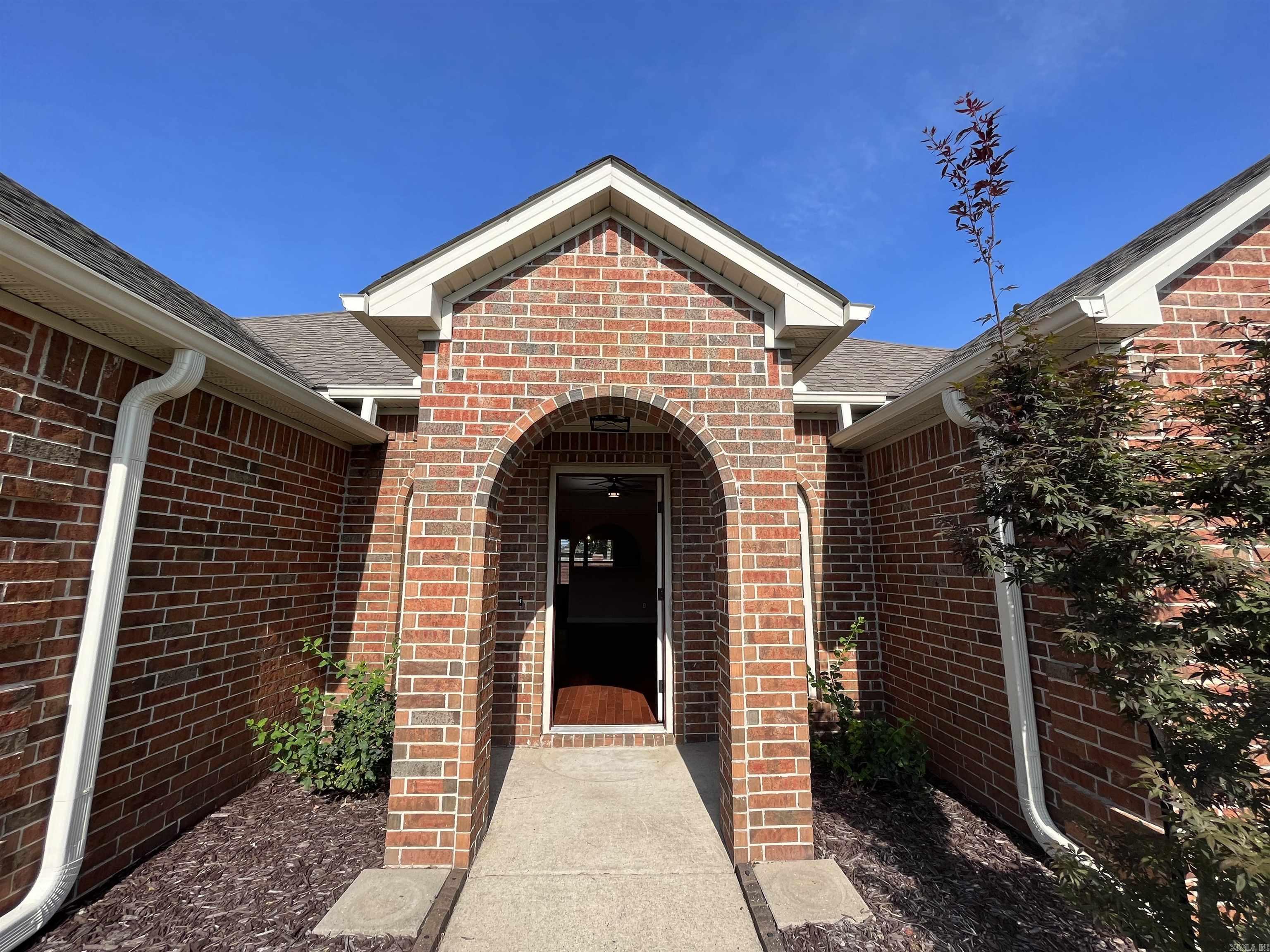 Souther Comforts Estates - Residential Lease