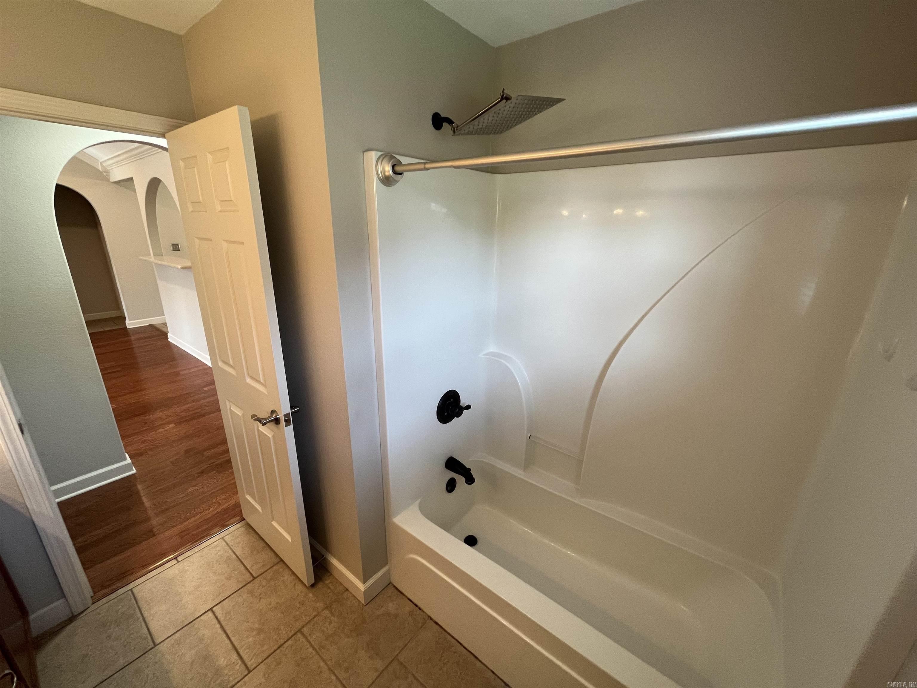 Souther Comforts Estates - Residential Lease