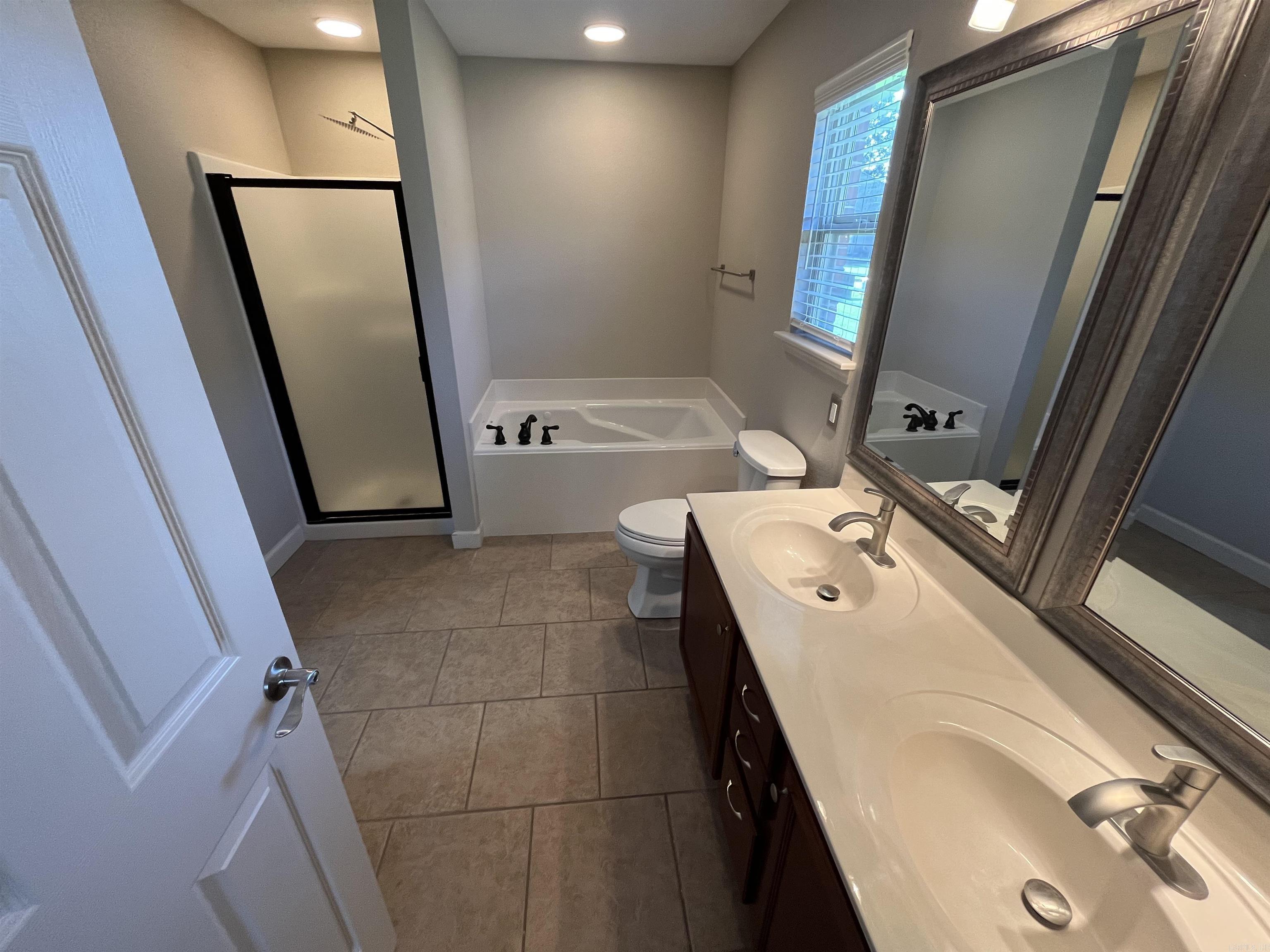 Souther Comforts Estates - Residential Lease