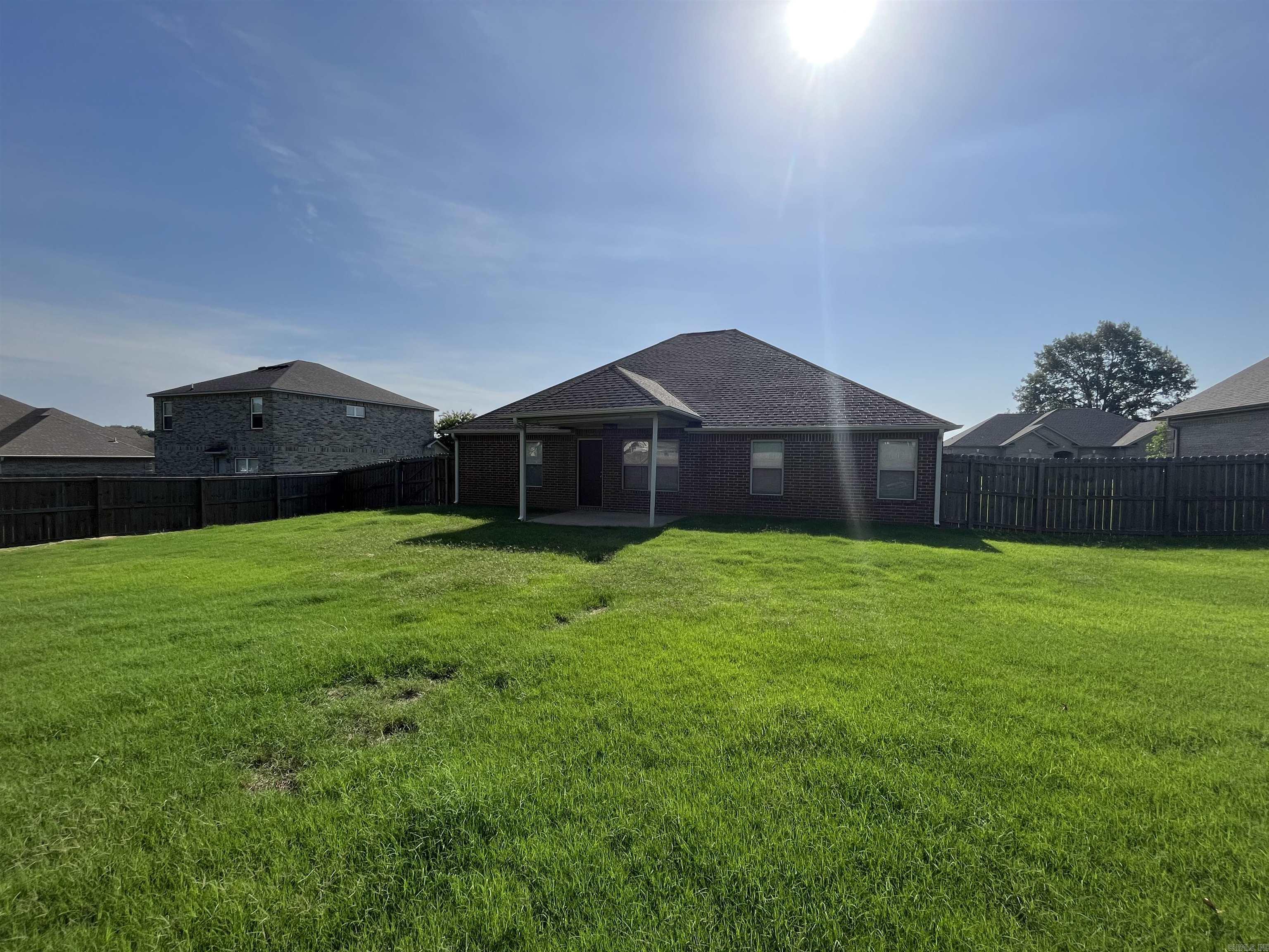 Souther Comforts Estates - Residential Lease