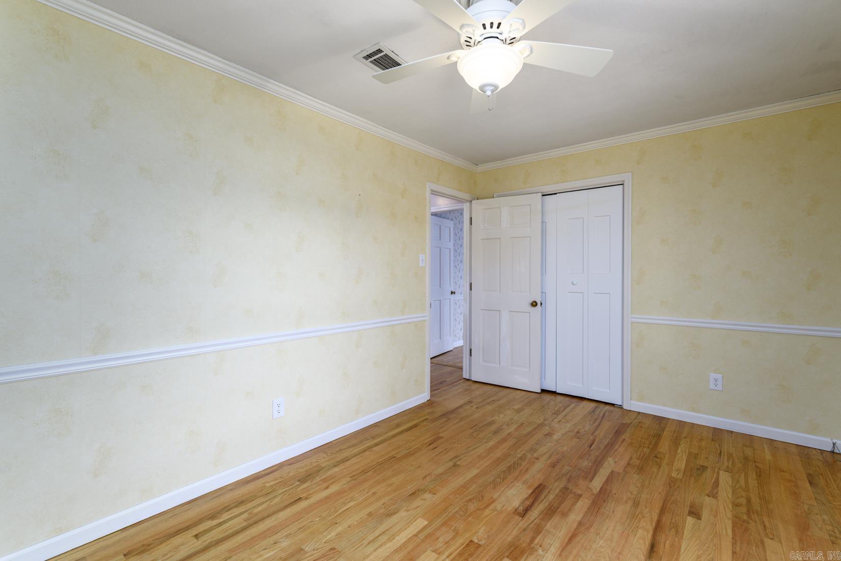 LONGLEA - Residential