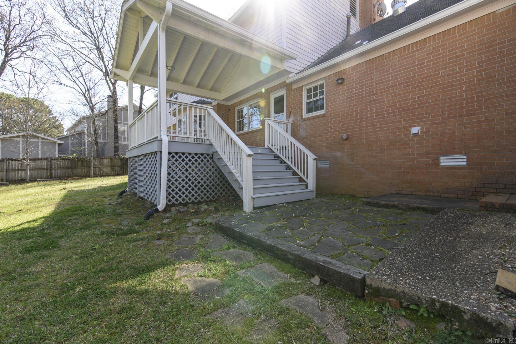 LONGLEA - Residential