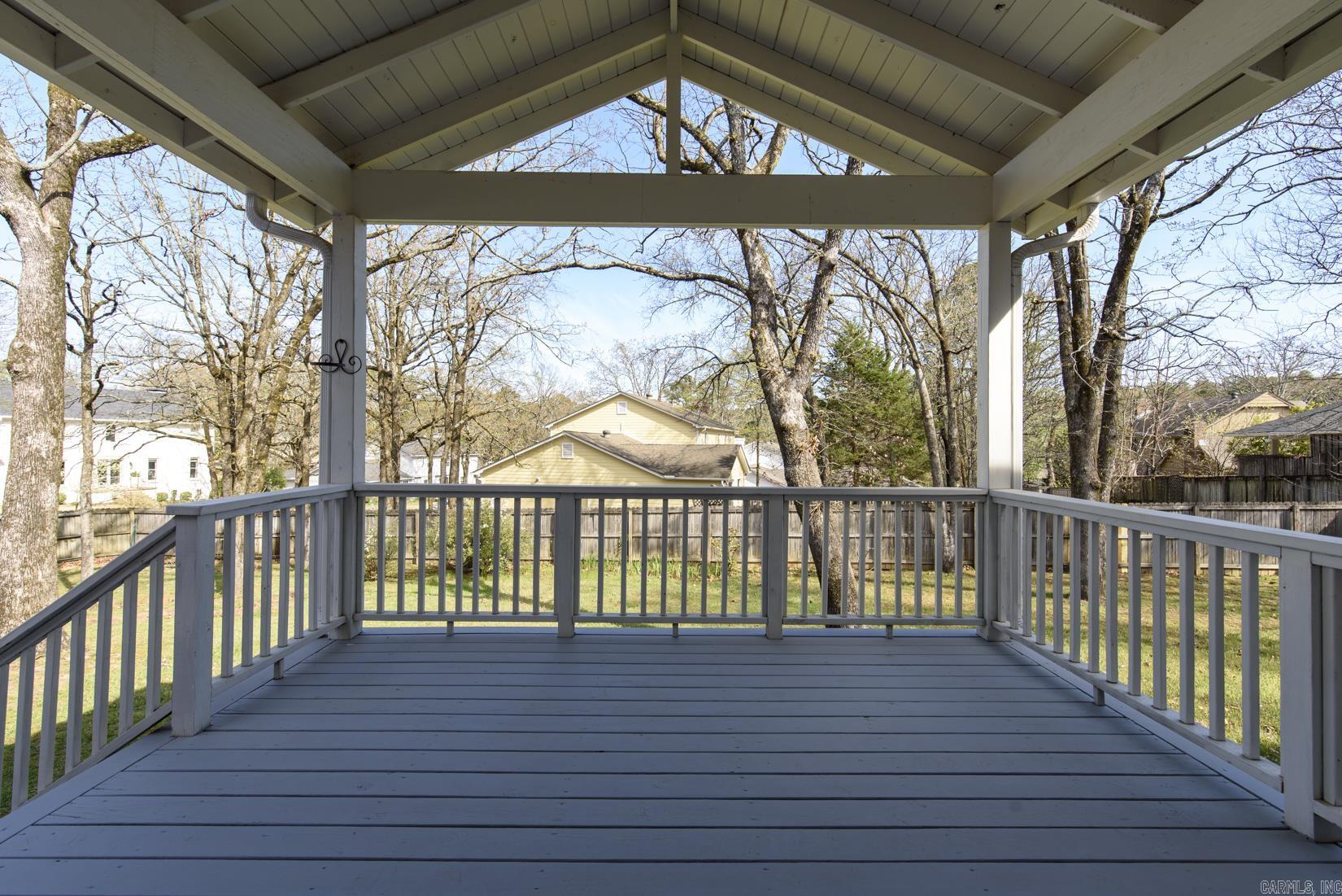 LONGLEA - Residential