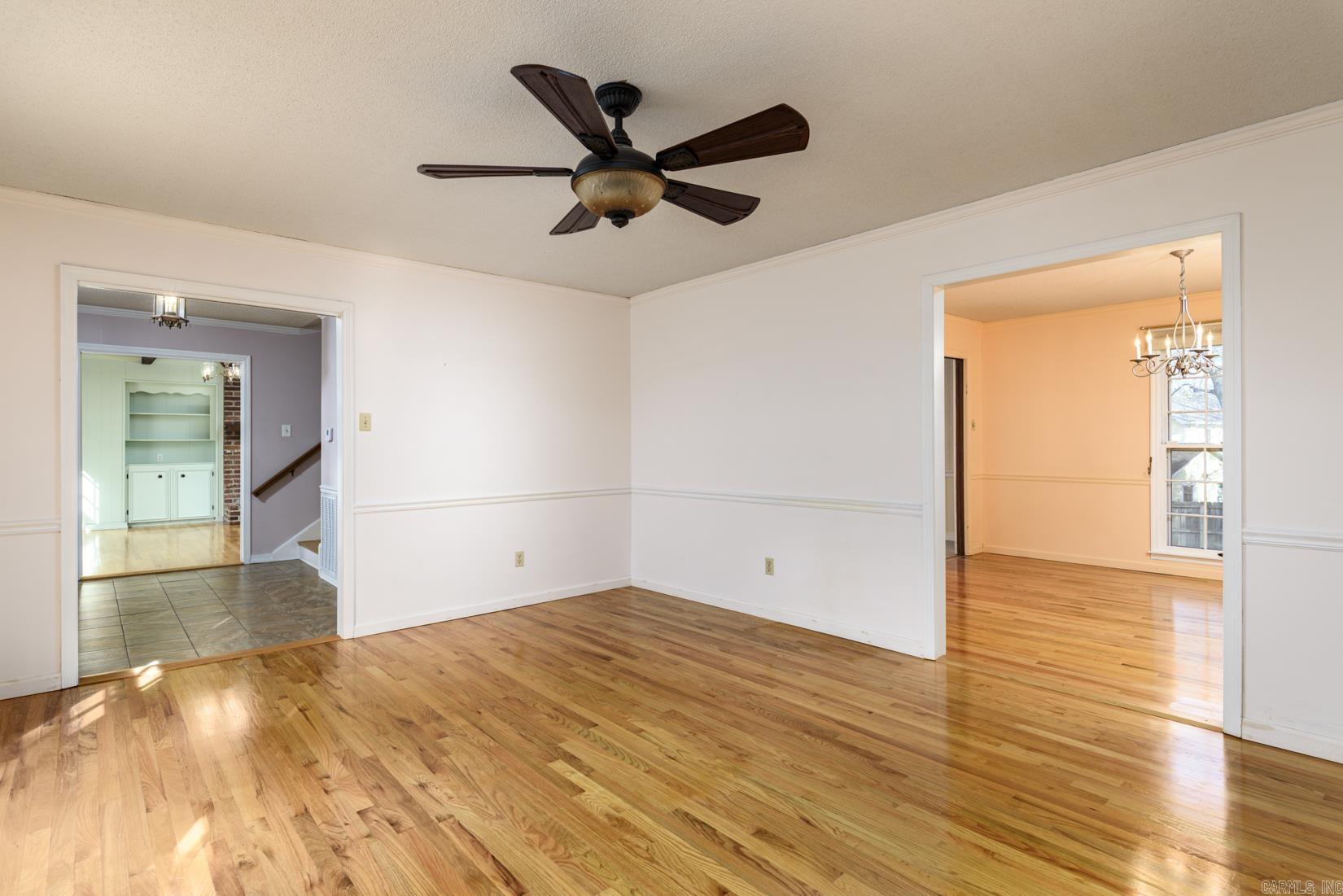 LONGLEA - Residential