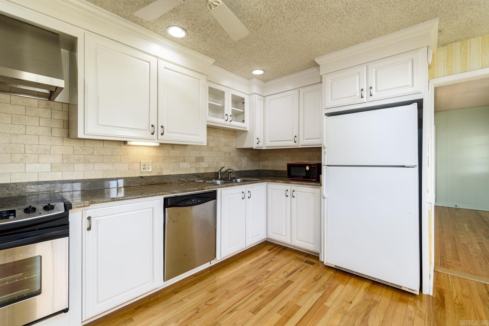 LONGLEA - Residential