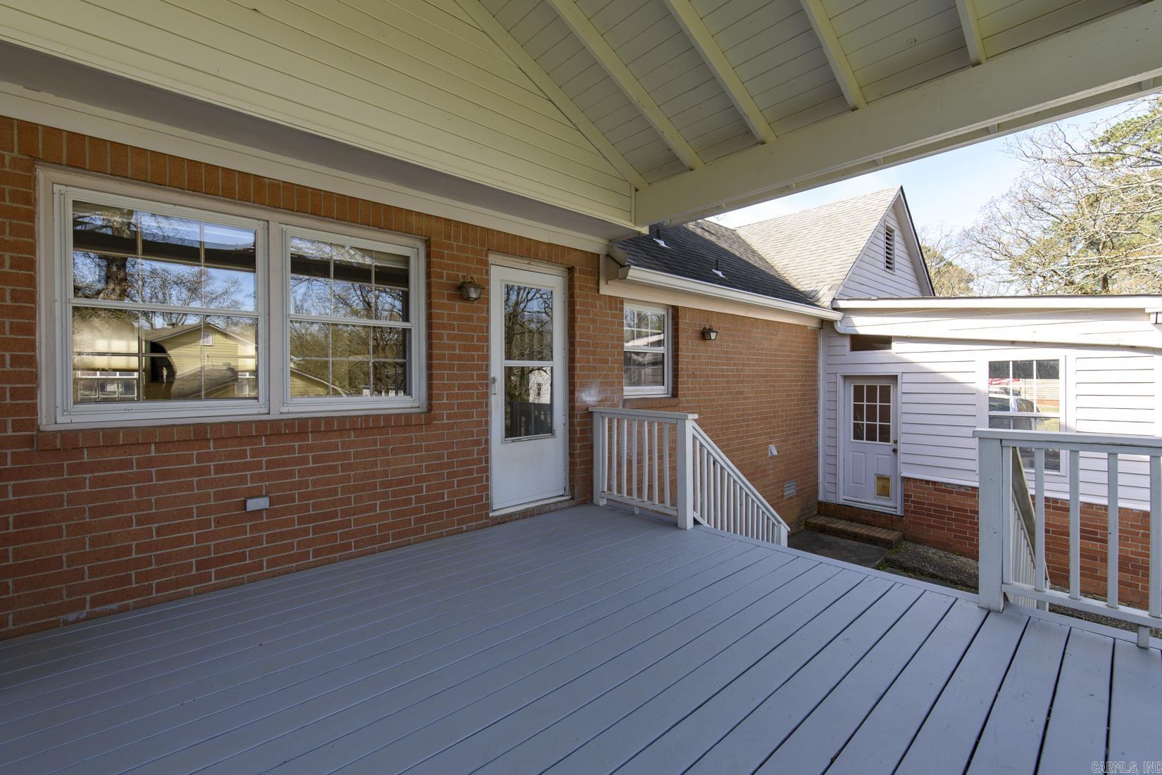 LONGLEA - Residential