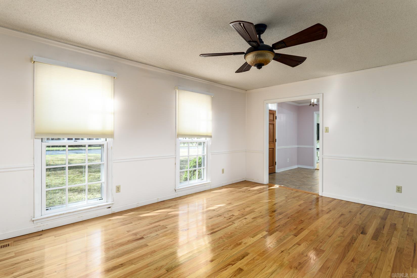 LONGLEA - Residential