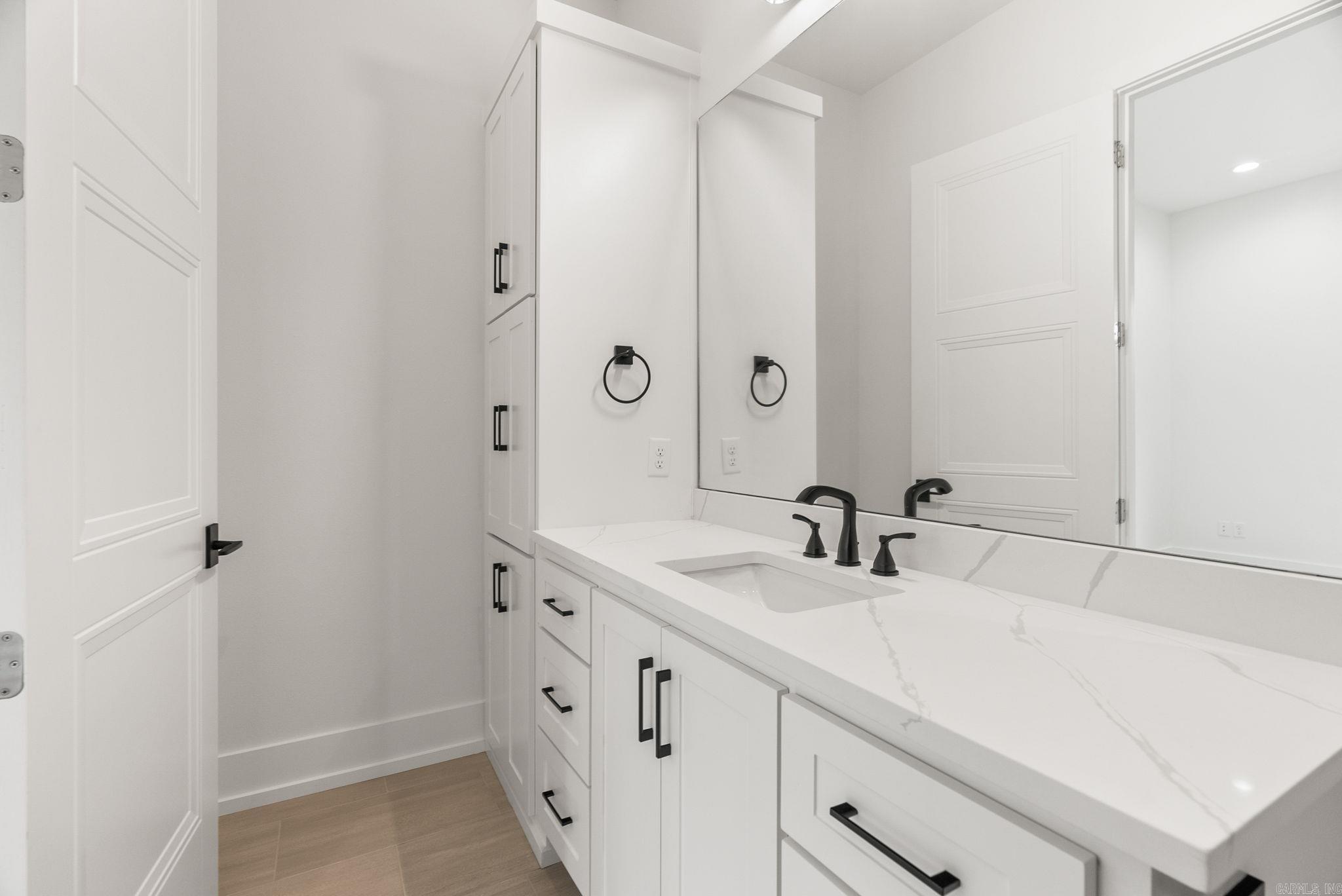 CHENAL VALLEY "FALSTONE COURT" - Residential