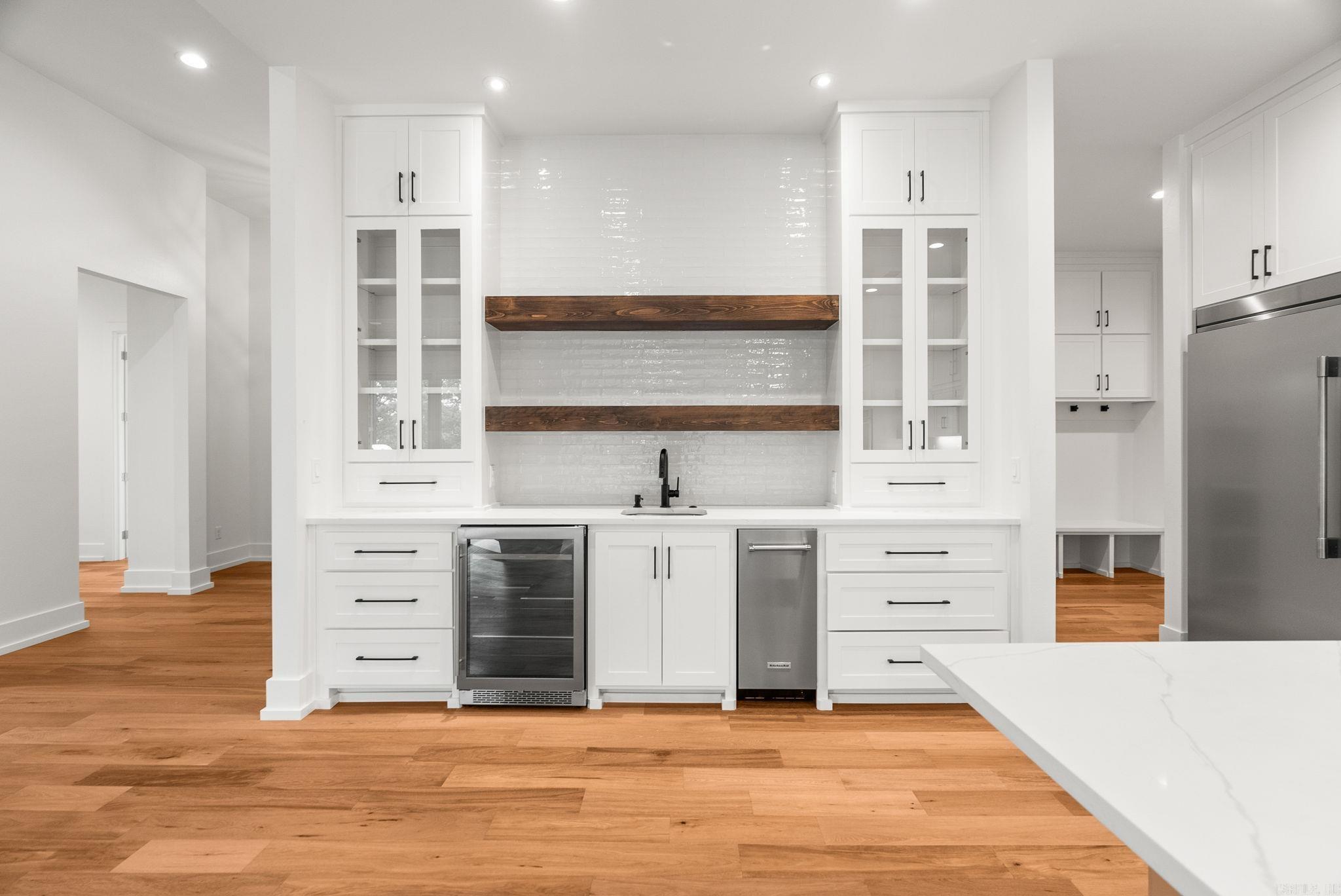 CHENAL VALLEY "FALSTONE COURT" - Residential