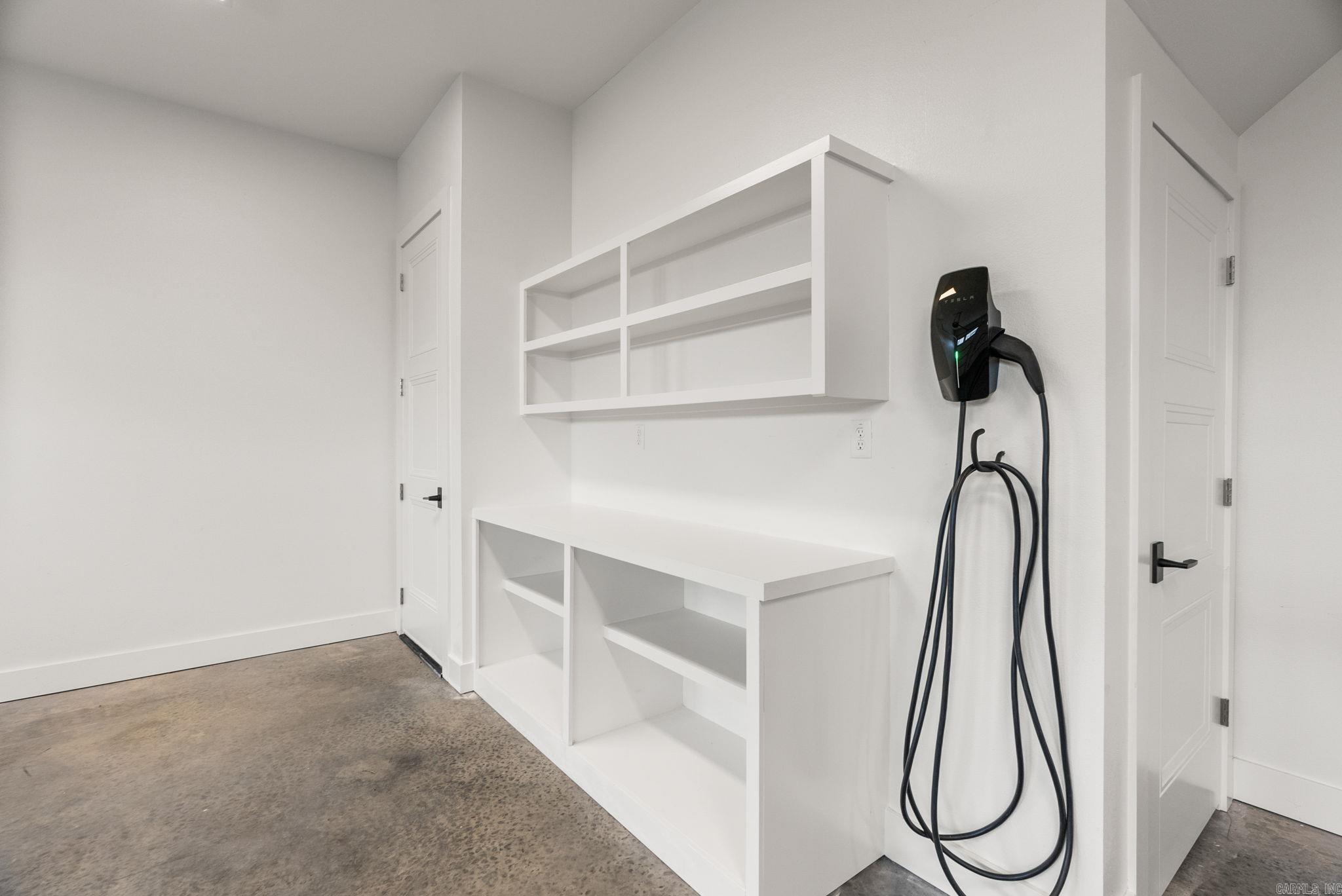 CHENAL VALLEY "FALSTONE COURT" - Residential