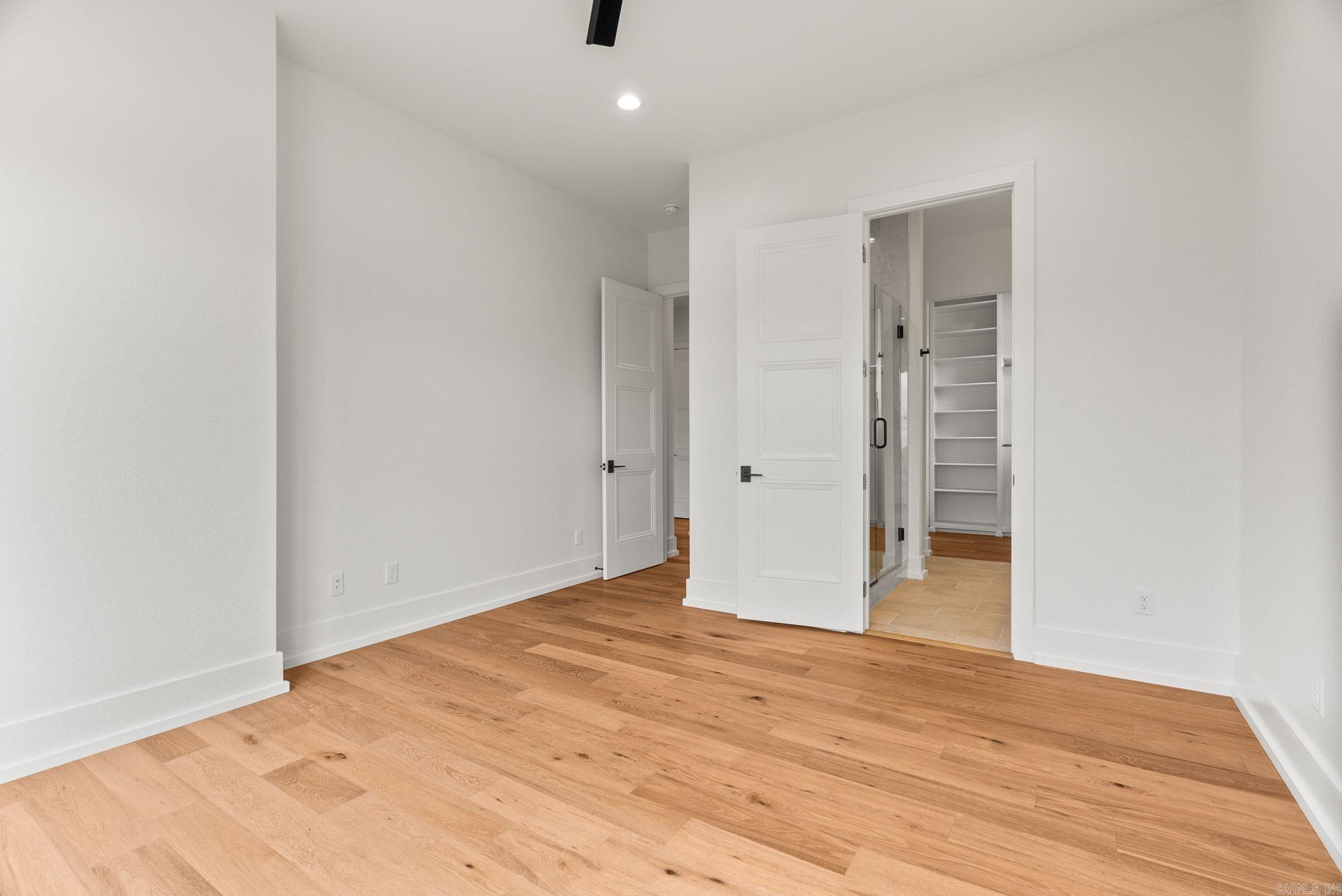 CHENAL VALLEY "FALSTONE COURT" - Residential