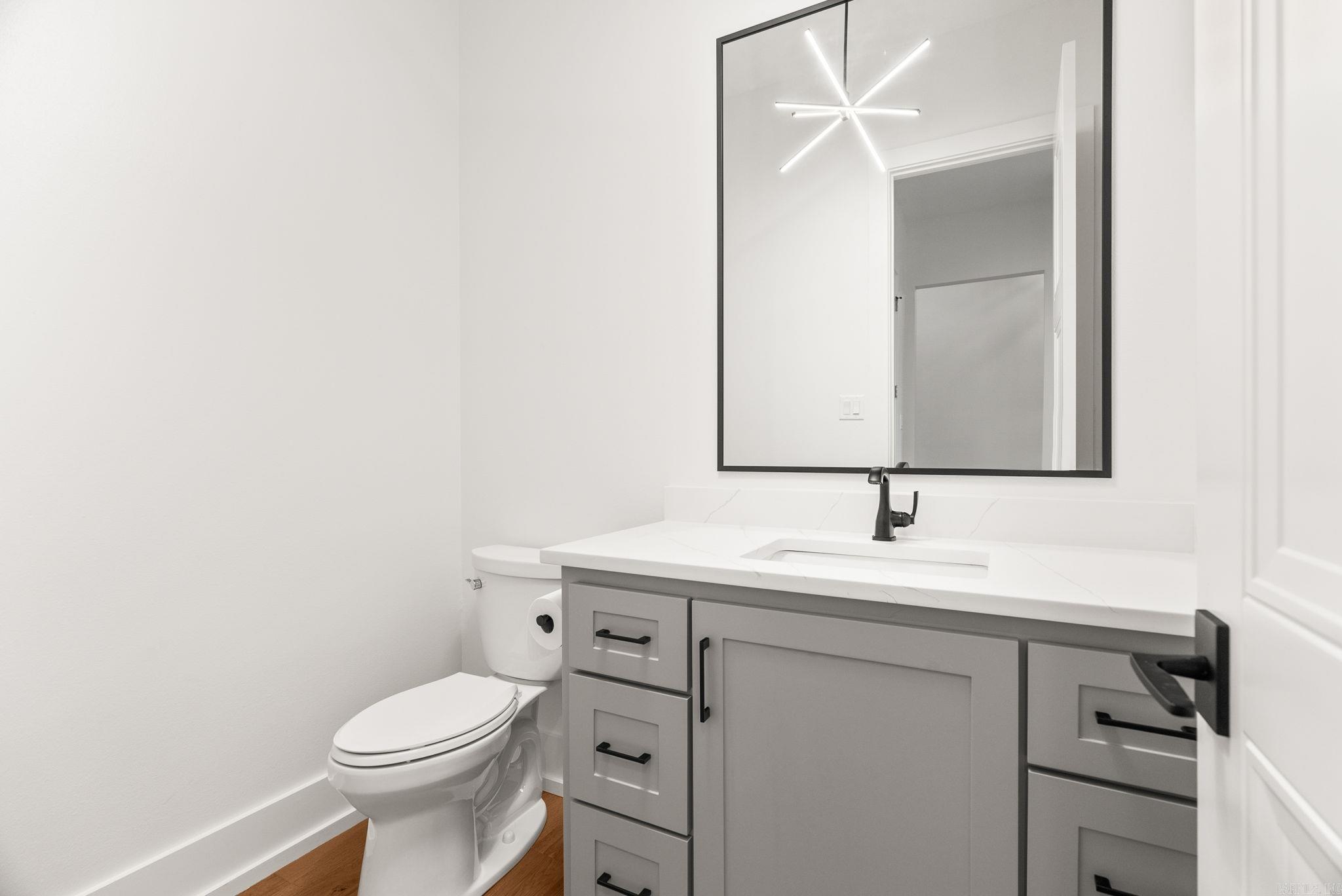 CHENAL VALLEY "FALSTONE COURT" - Residential