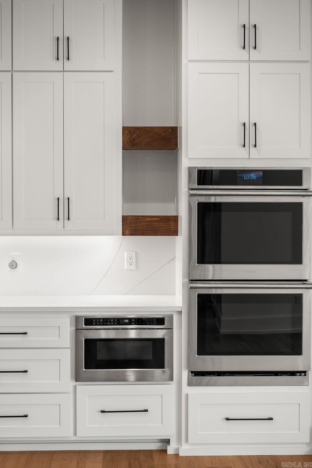 CHENAL VALLEY "FALSTONE COURT" - Residential