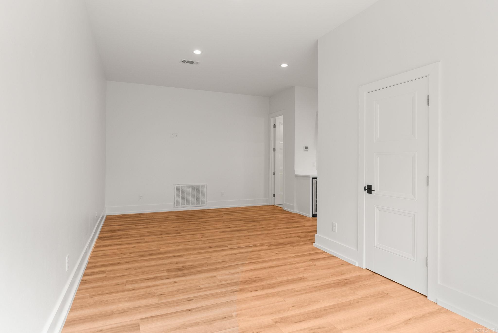 CHENAL VALLEY "FALSTONE COURT" - Residential