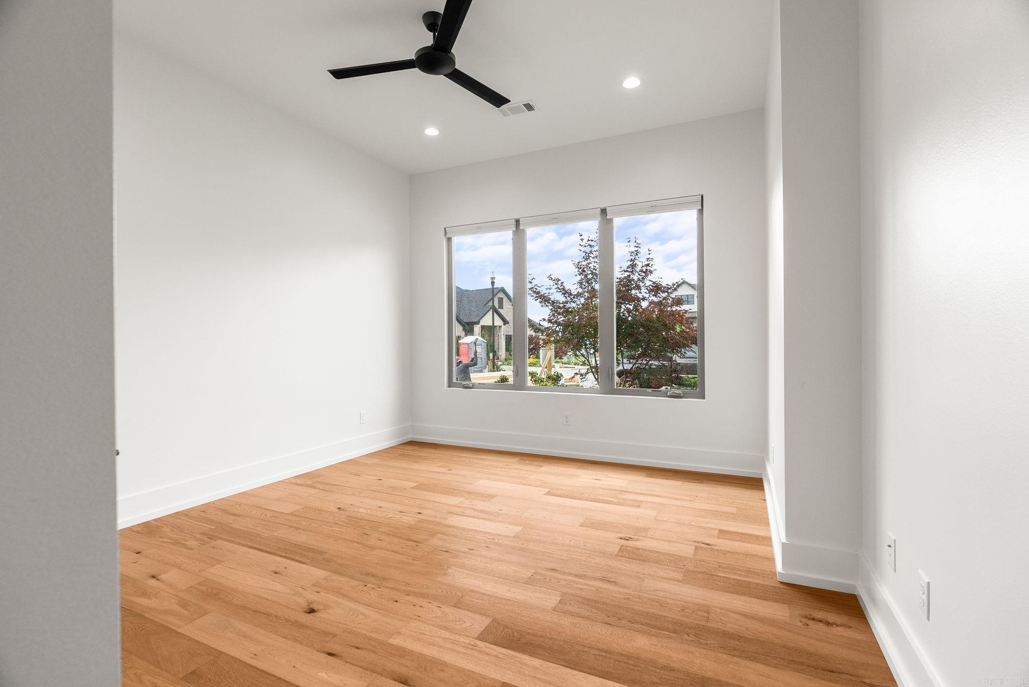 CHENAL VALLEY "FALSTONE COURT" - Residential