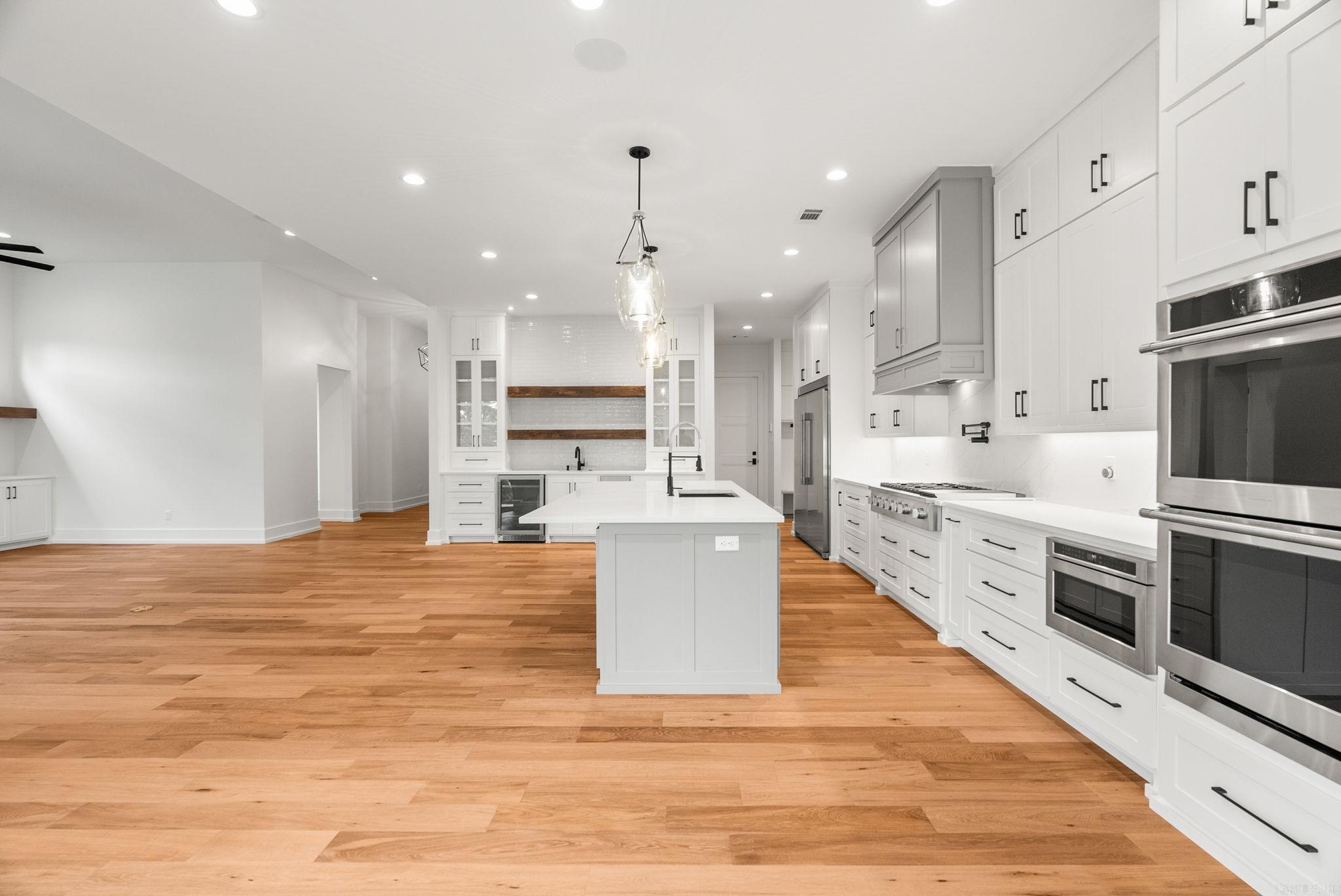 CHENAL VALLEY "FALSTONE COURT" - Residential