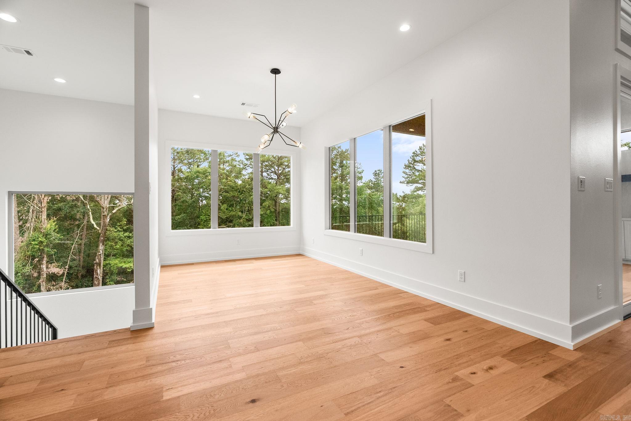 CHENAL VALLEY "FALSTONE COURT" - Residential