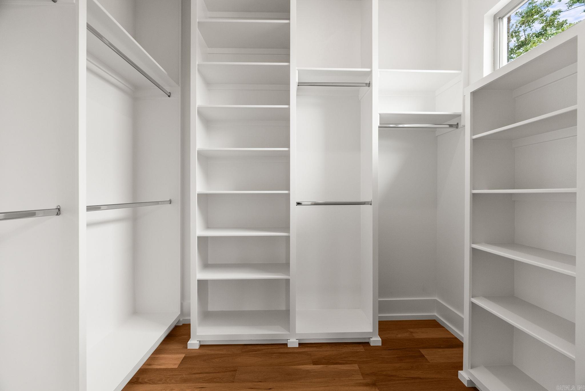 CHENAL VALLEY "FALSTONE COURT" - Residential