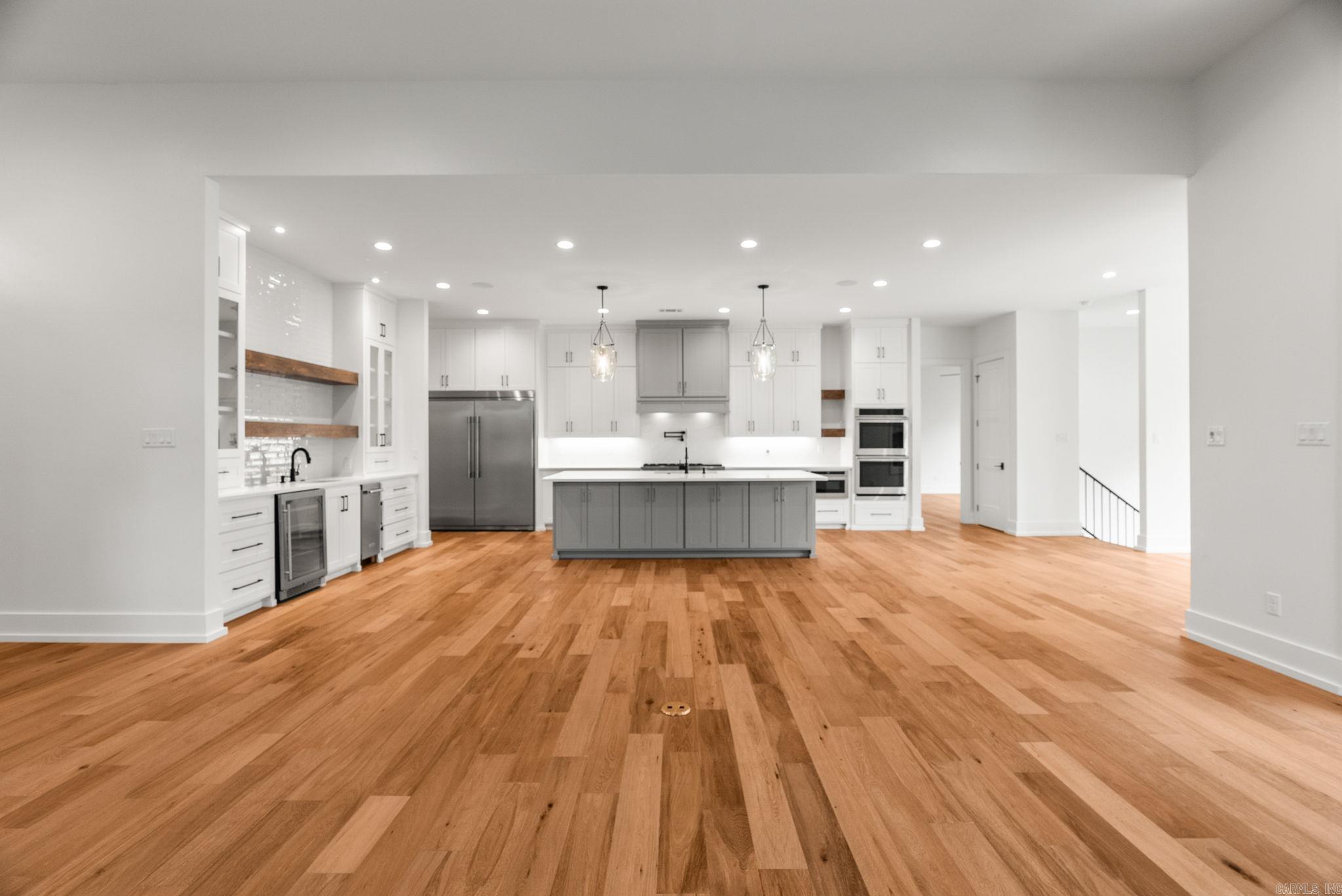 CHENAL VALLEY "FALSTONE COURT" - Residential