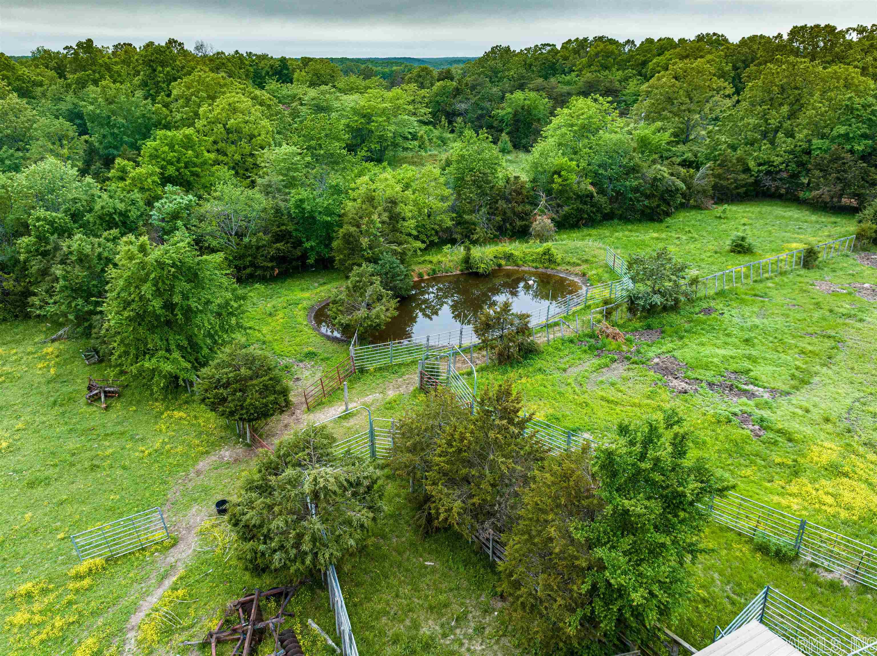 Metes & Bounds - Land