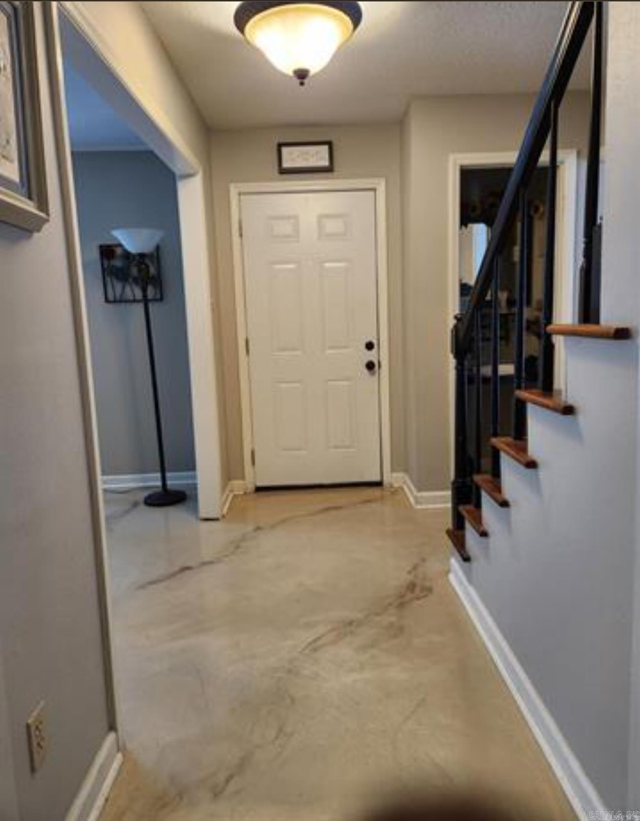 HIDDEN VALLEY - Residential