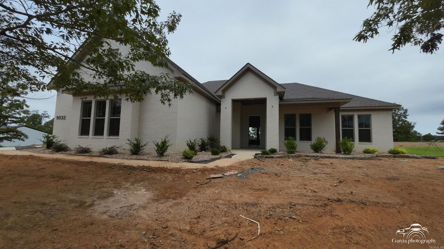 New Construction floor plan offers 4 bedrooms 2 full bath plus 2 half baths.   Lockers, Built ins, 10 foot ceilings.  3 car garage with a game room up!  Large covered back porch, custom shower with separate free standing tub in primary bath!