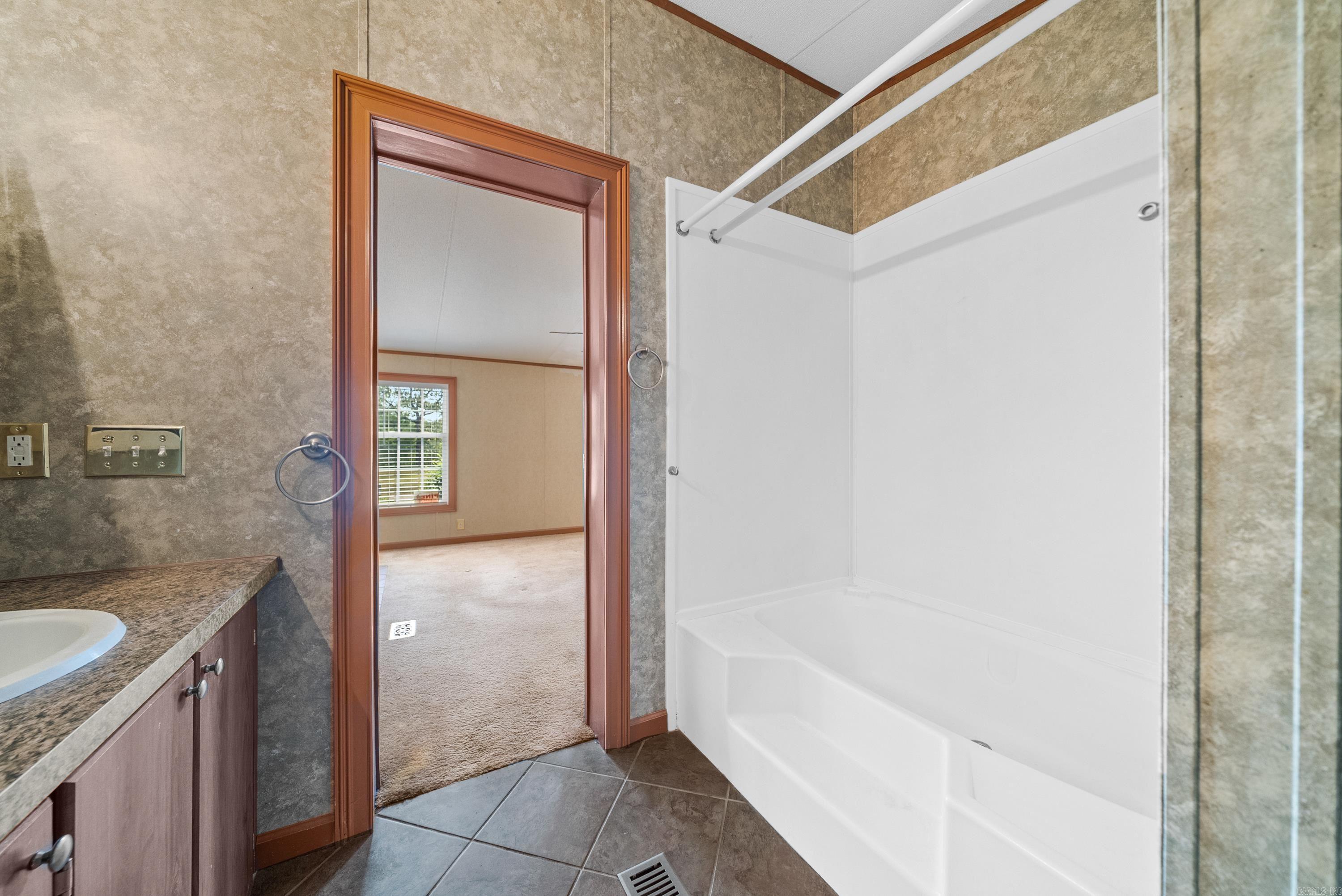 Hummingbird Estates - Residential