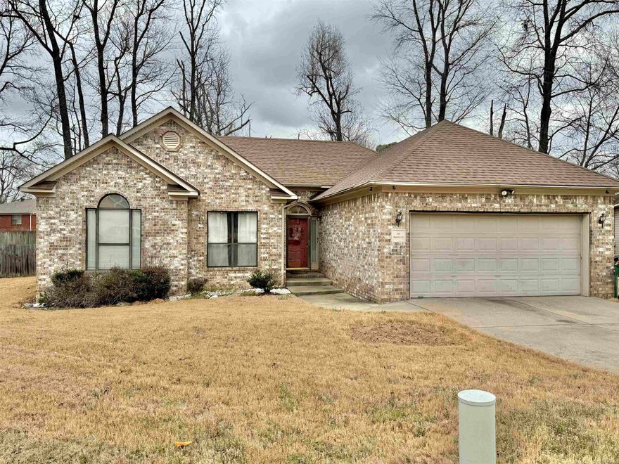 Lovely, warm family home nestled in a nice quiet cul-de-sac. Walk into the beautiful foyer and living room that boasts gorgeous flooring, a glistening chandelier, cozy fireplace, and lots of natural lighting from the tall windows. A breakfast area plus a dining area fit for entertainment. An elegant Master bedroom crafted with tray ceiling and crown molding. Don't forget the BONUS ROOM! Currently a man cave, but the bonus room can be turned into a play room, movie room, or sun room. The bonus room is set apart and leads to the back door where there's a deck and plenty of yard for versatility. Come see! It won't last long!