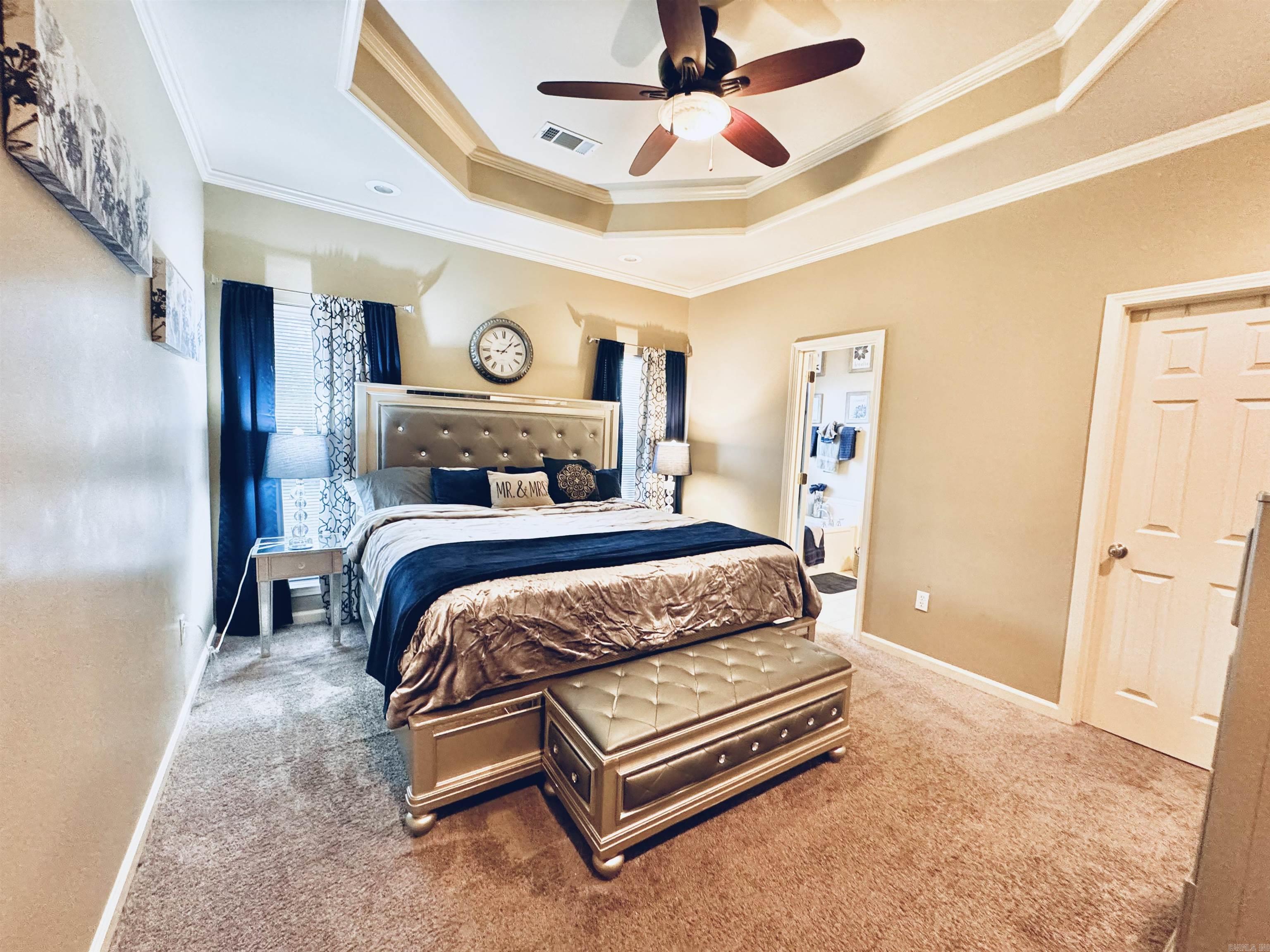 MYSTERY WOODS - Residential