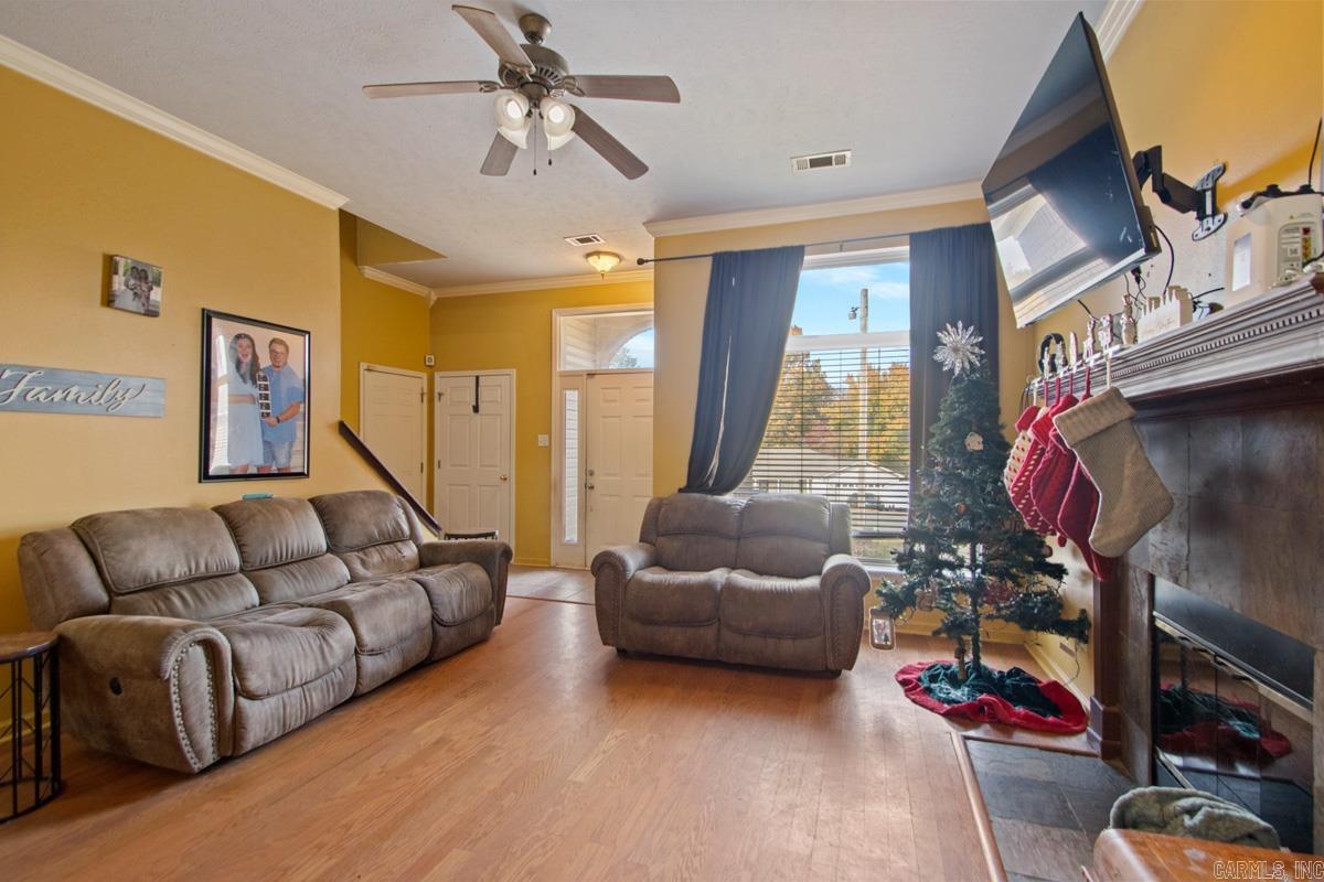 EAGLE POINT - Residential