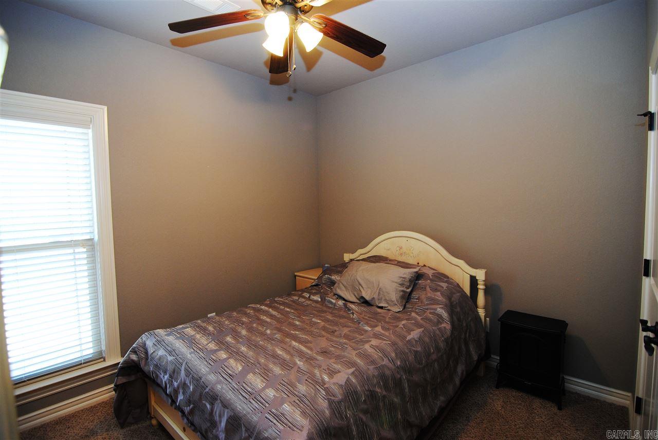 Base Meadows - Residential Lease