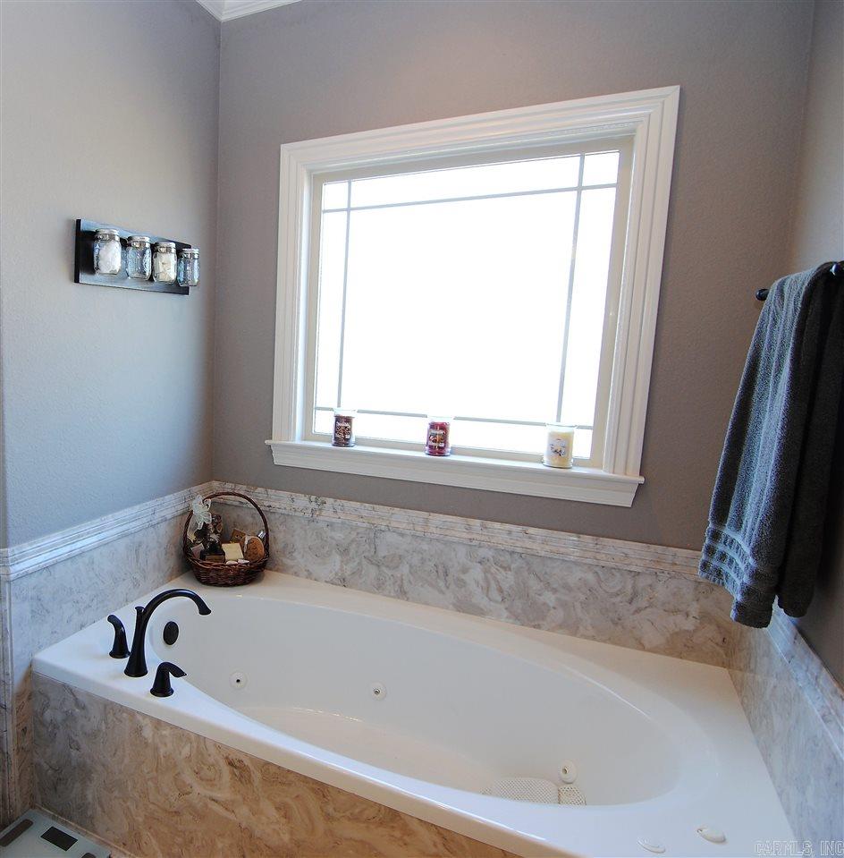 Base Meadows - Residential Lease