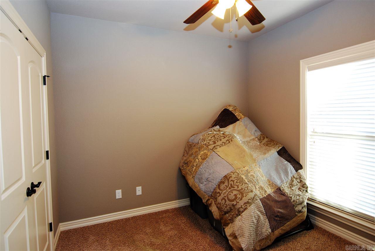 Base Meadows - Residential Lease