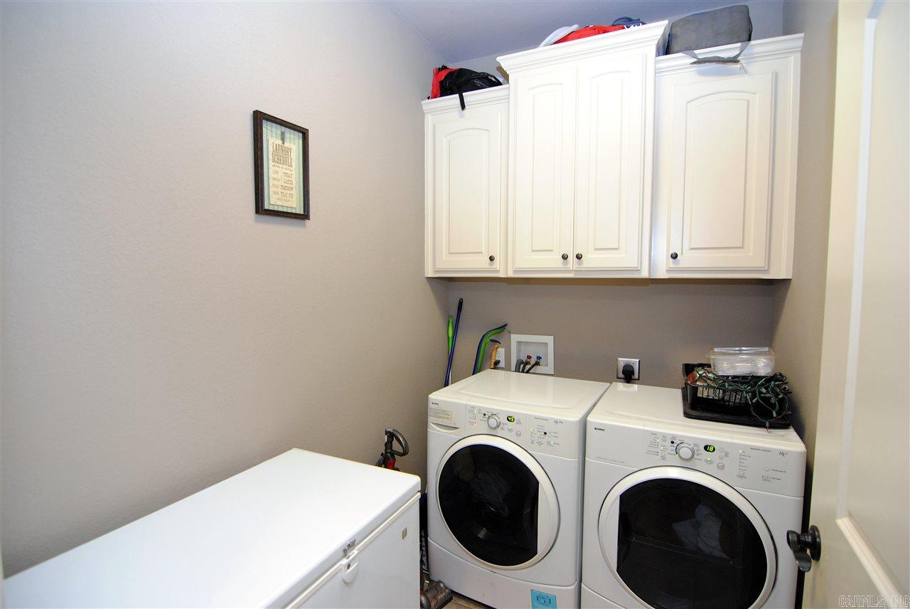 Base Meadows - Residential Lease