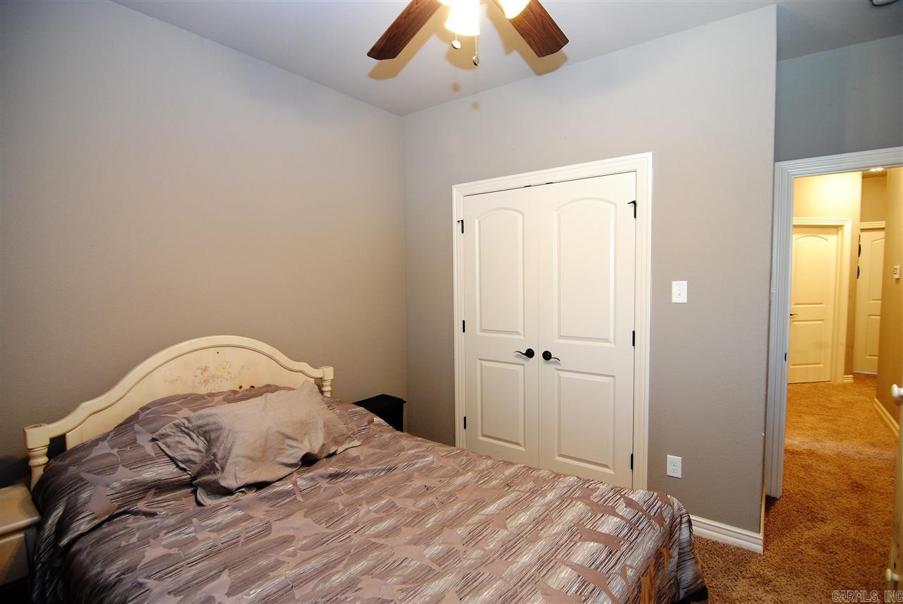 Base Meadows - Residential Lease