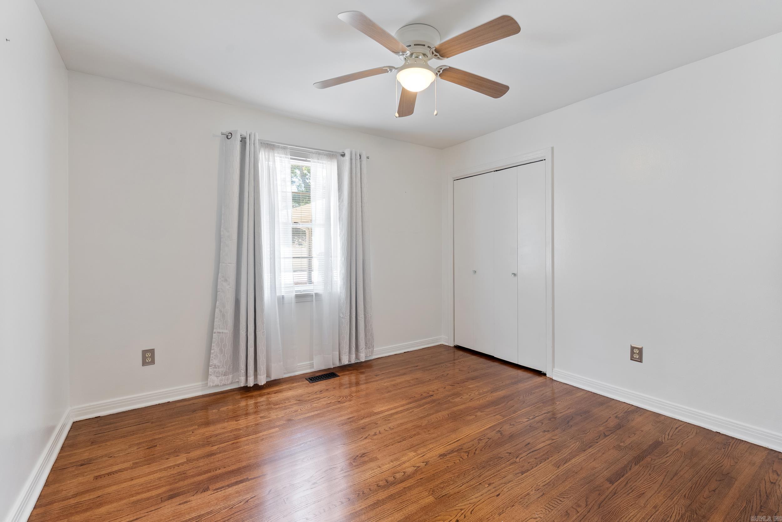 LAKEWOOD - Residential