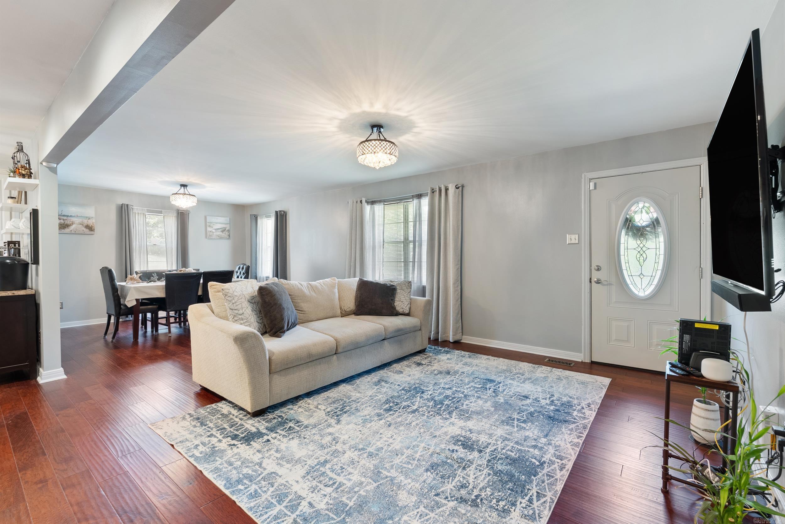 LAKEWOOD - Residential