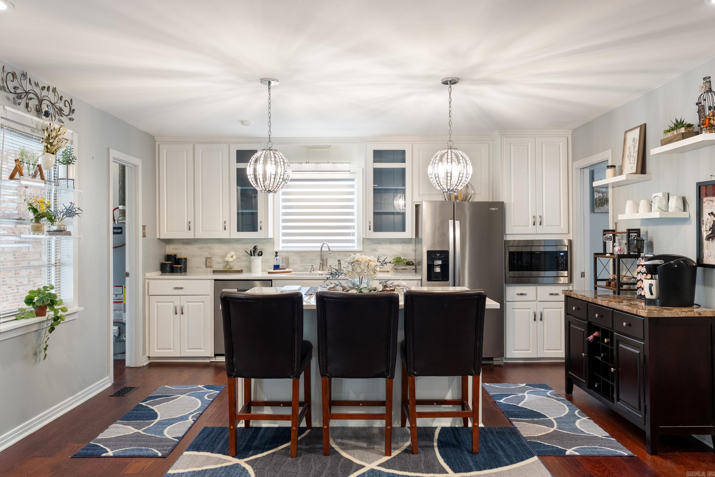 LAKEWOOD - Residential