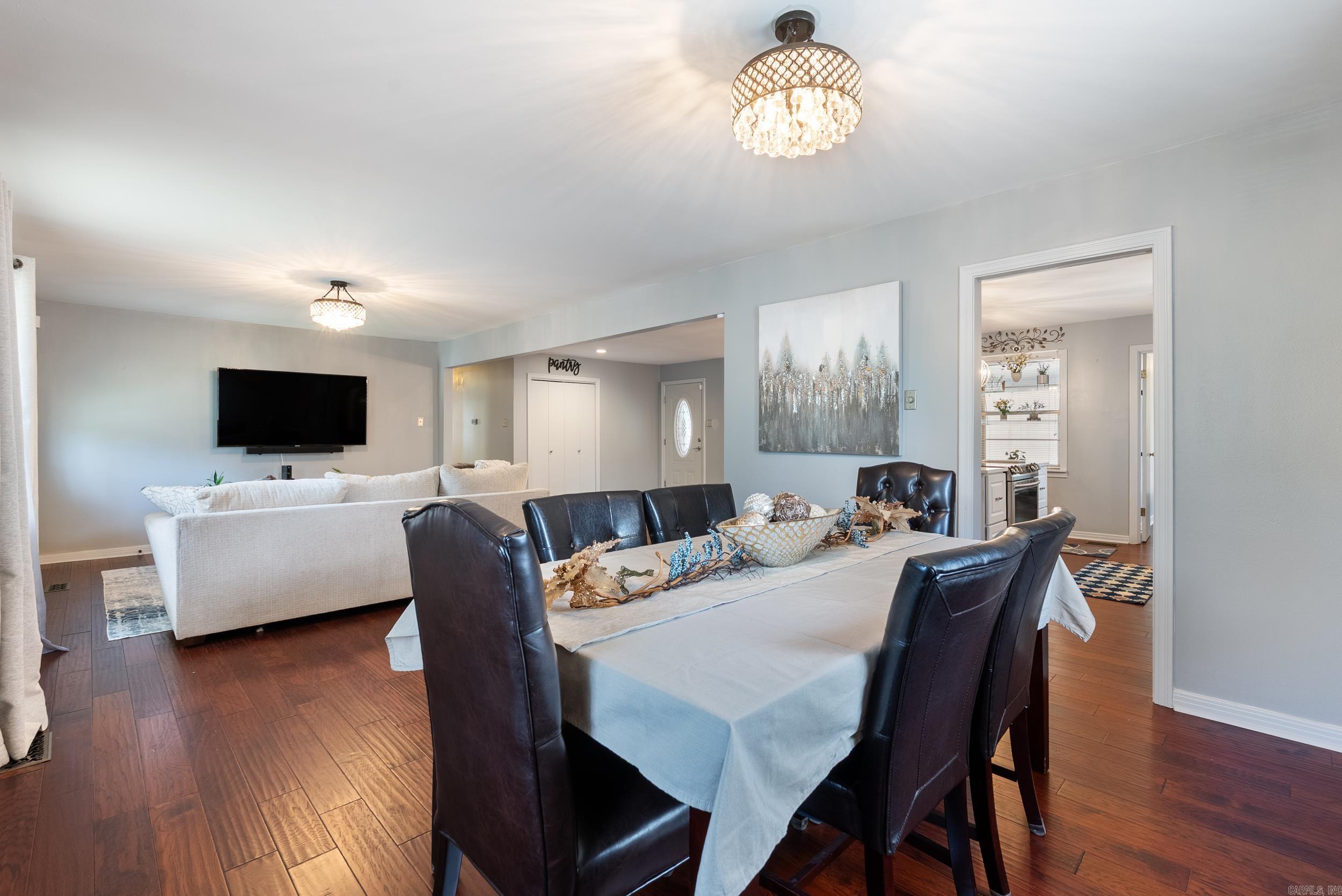 LAKEWOOD - Residential