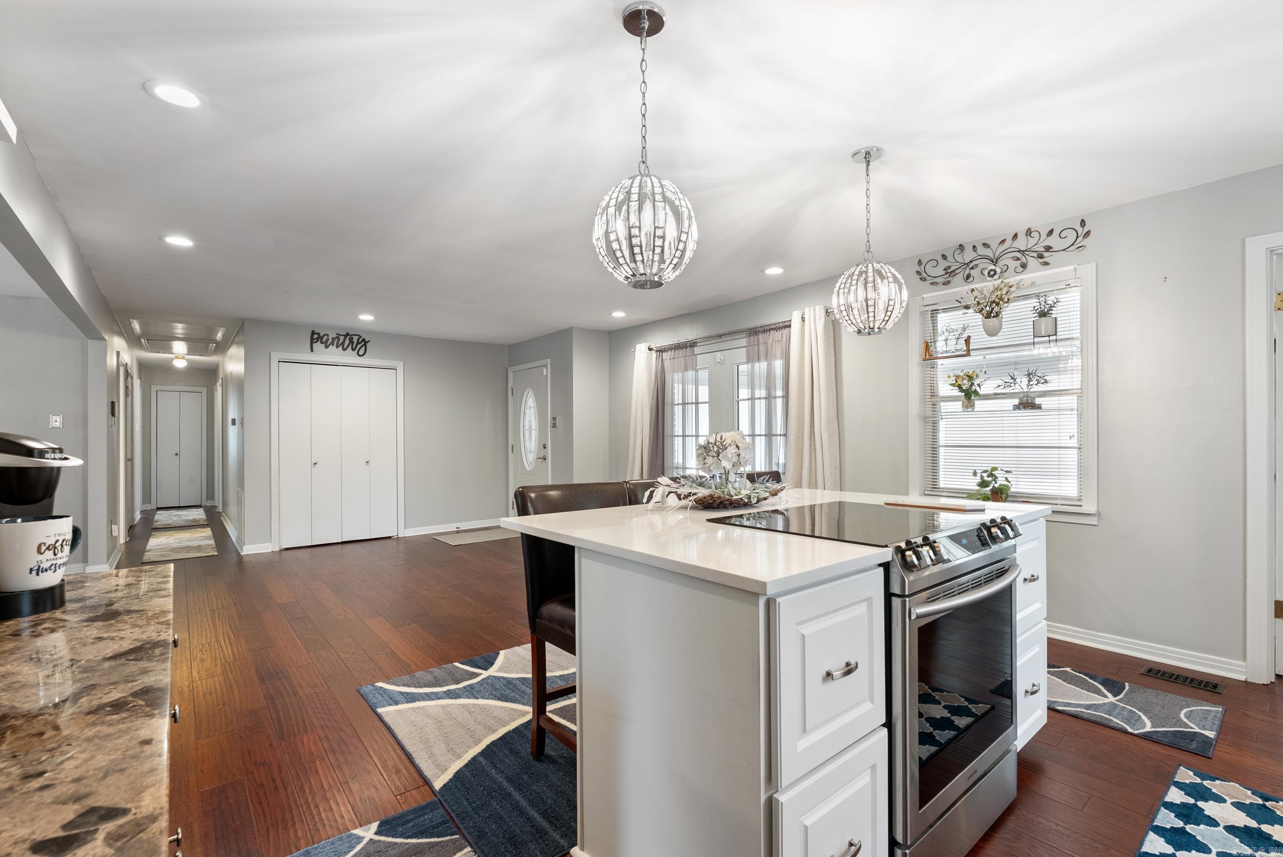 LAKEWOOD - Residential