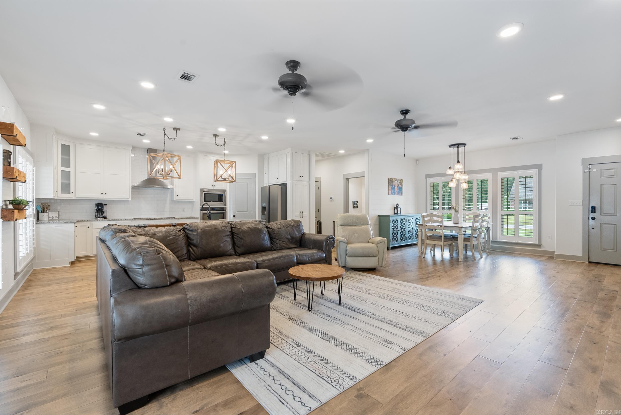 SIMMENTAL VALLEY - Residential