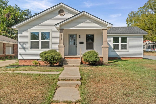 207 N SOWELL ST, SEARCY, AR 72143 - Image 8edba587258742924dbfd0b2b3d5a005/3271852965