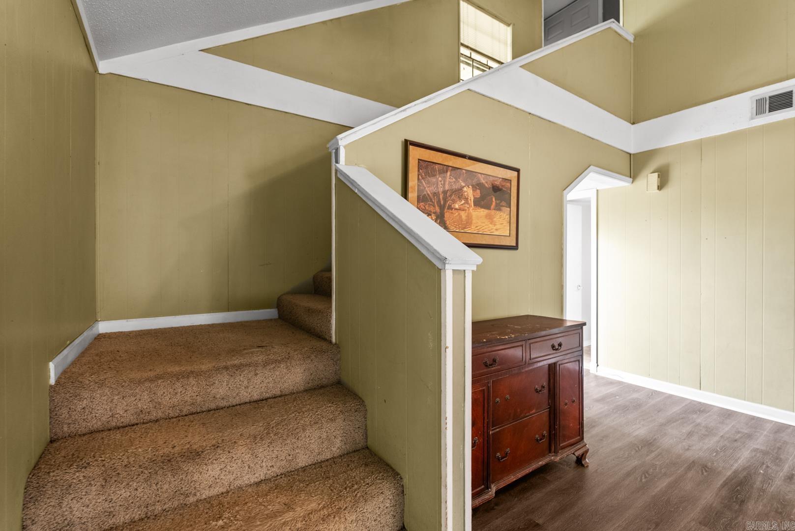 RANDOM OAKS VLY TO COOK MTN VG - Residential