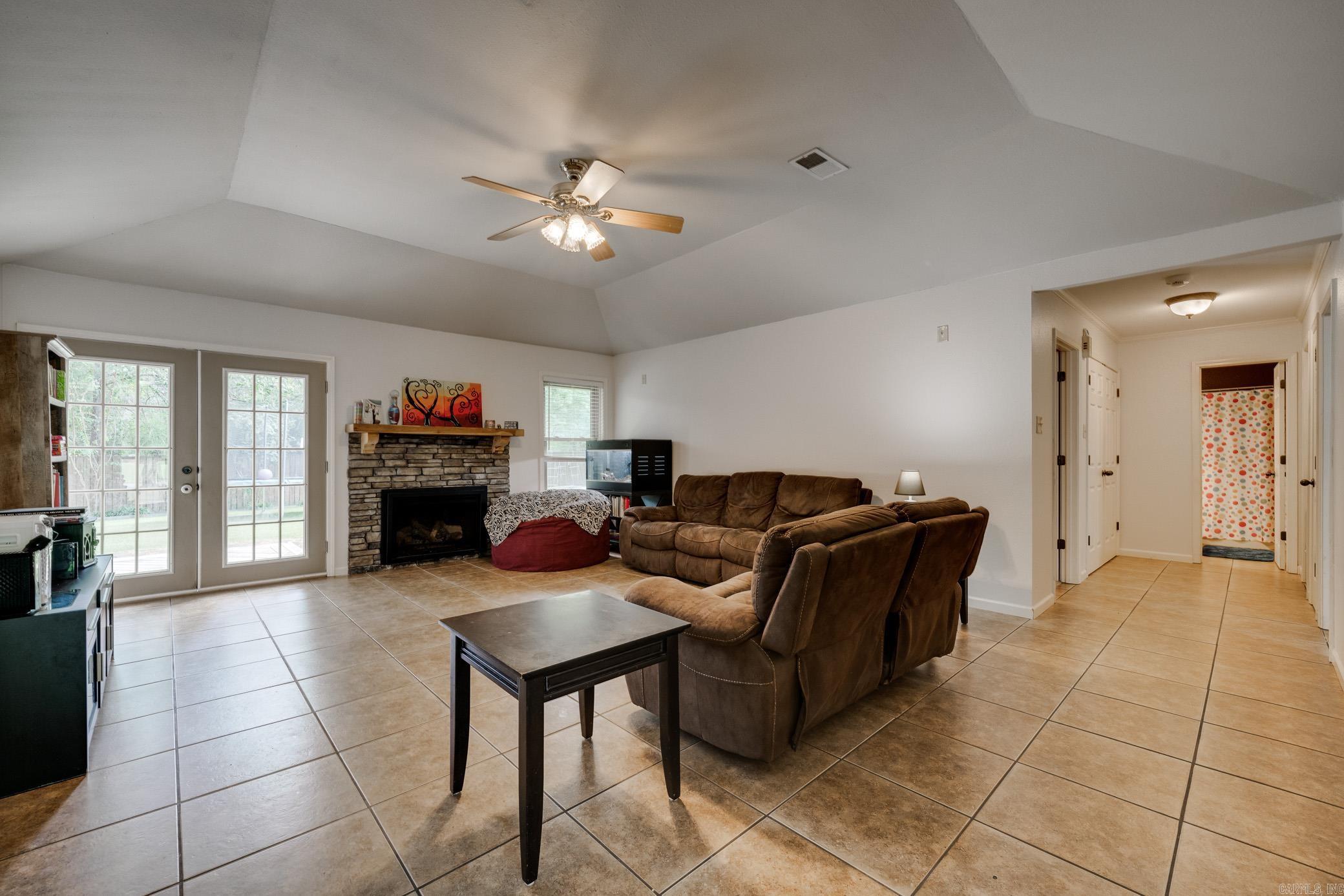 BAINBRIDGE - Residential