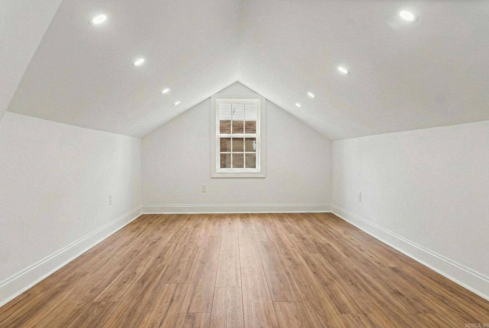 PARK HILL - Residential