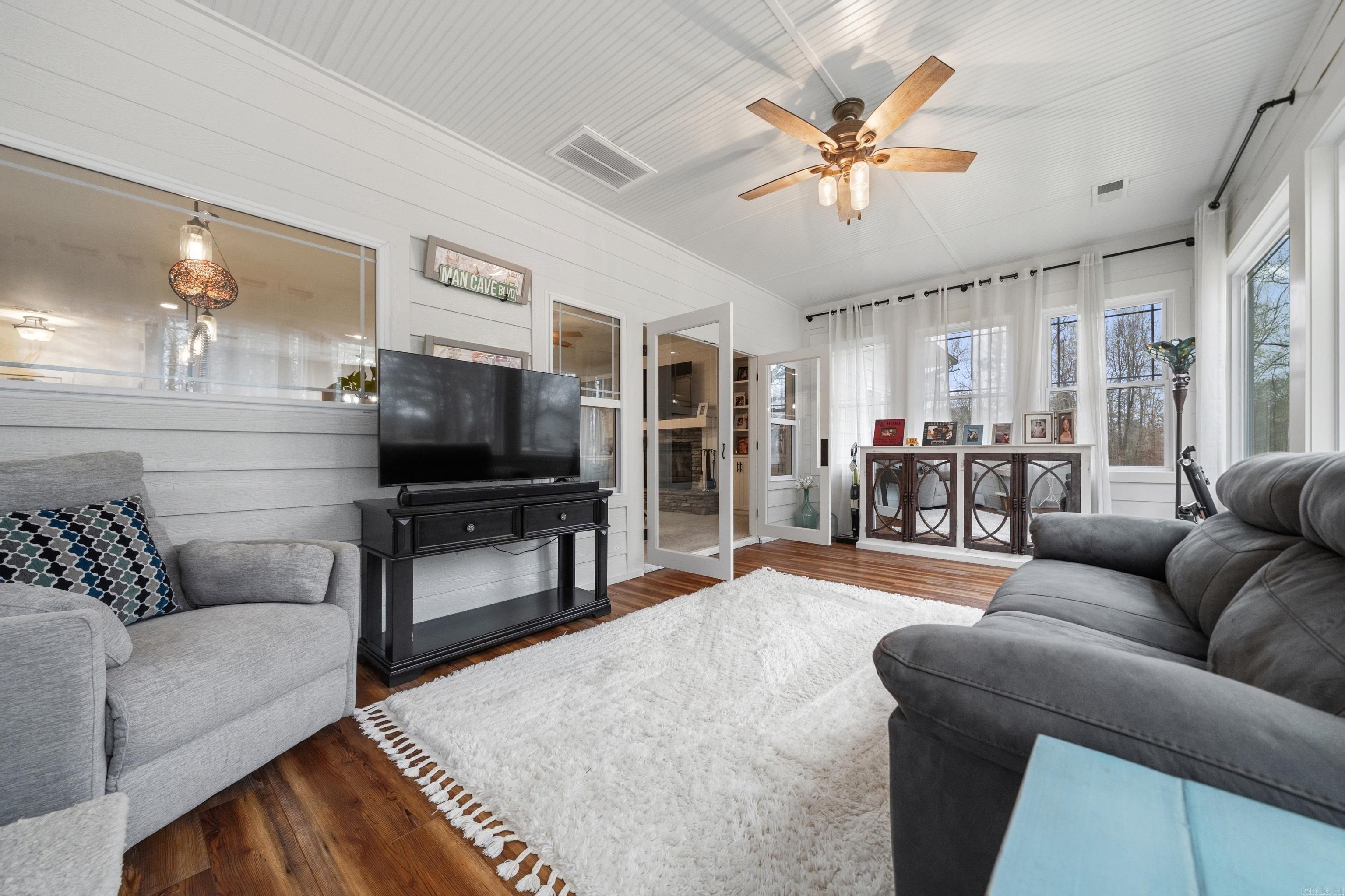 Summer Oaks - Residential