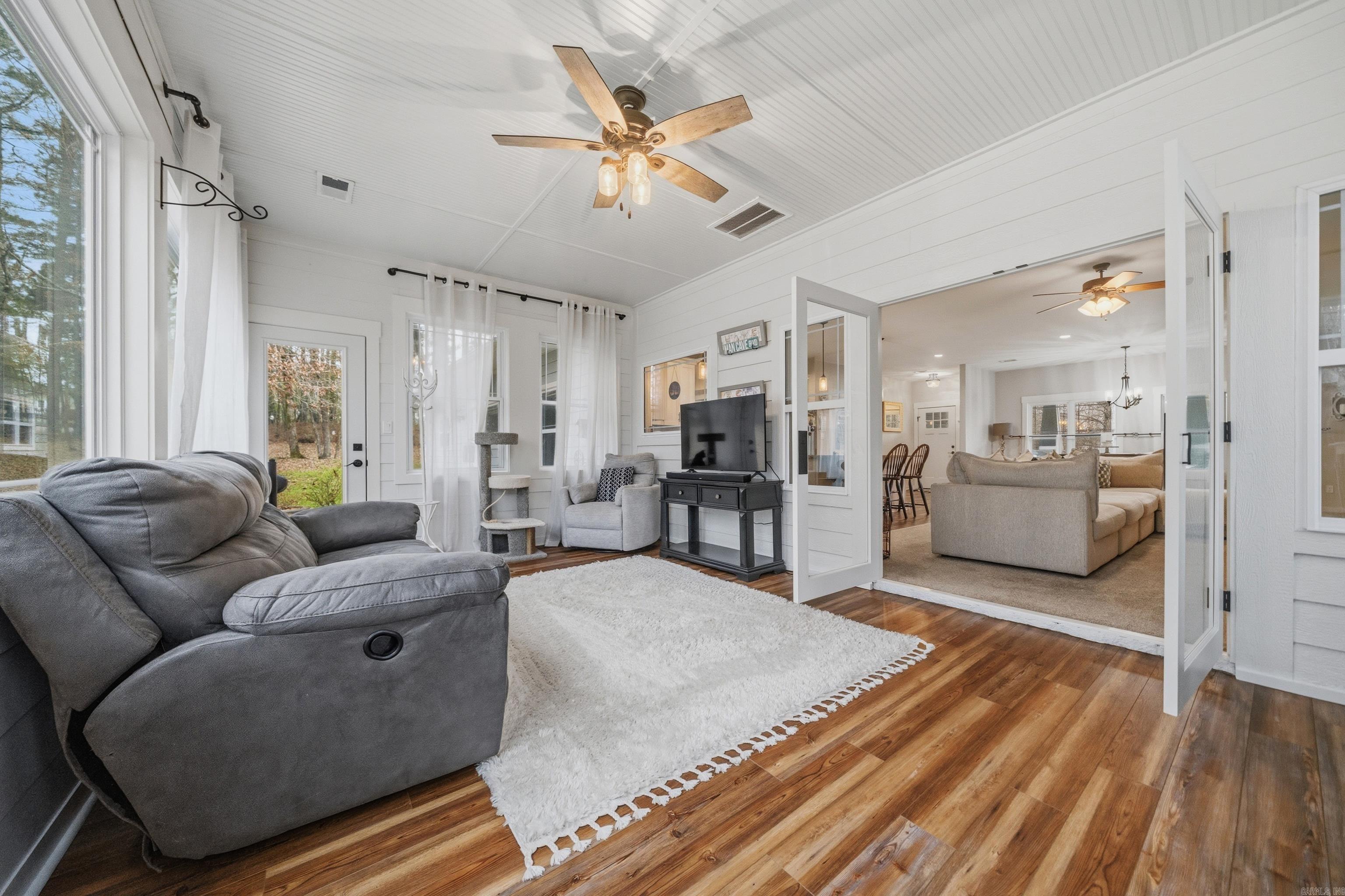 Summer Oaks - Residential