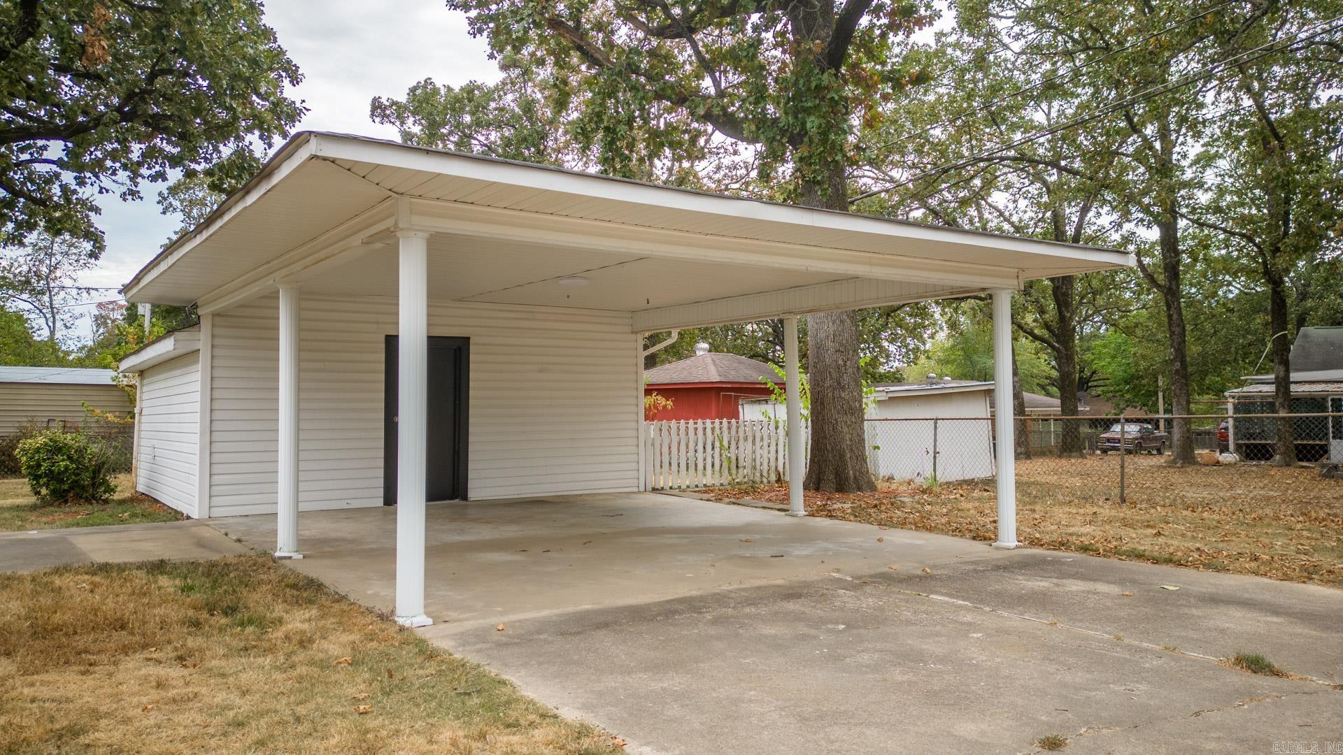 Maryland Terrace - Residential Lease